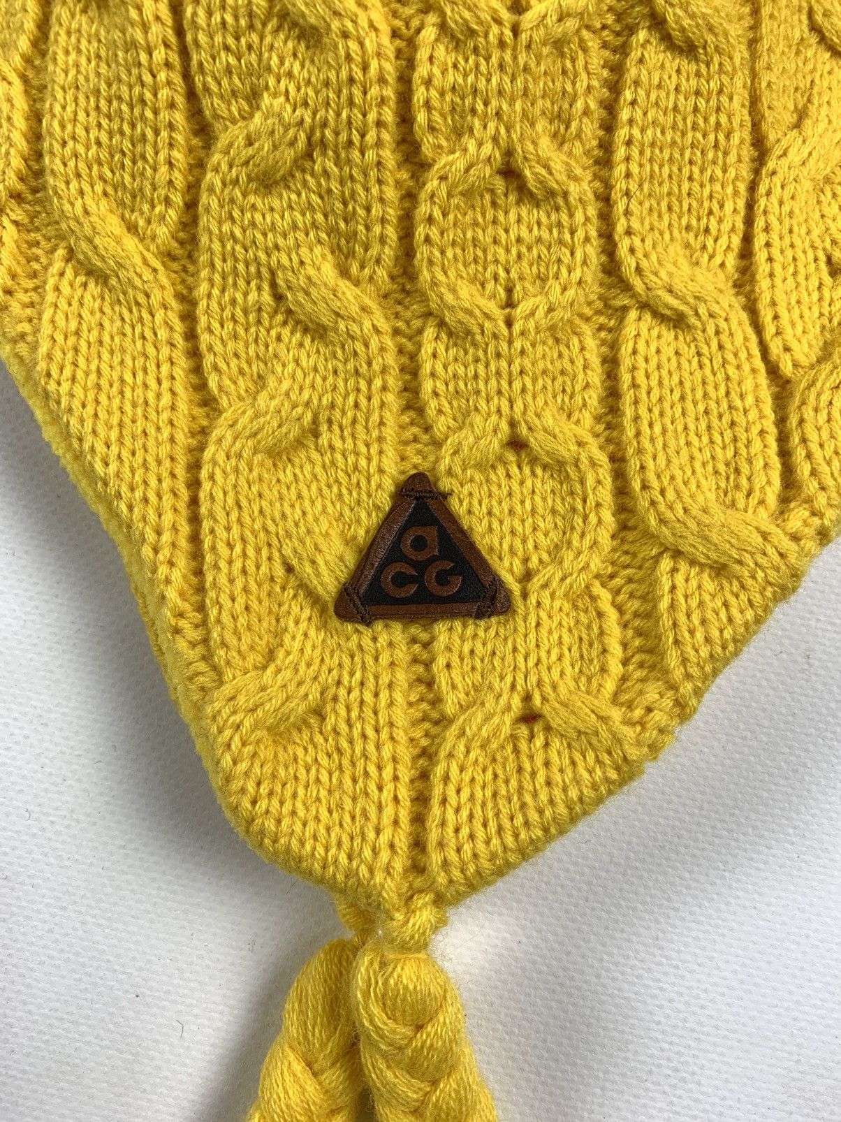 Nike ACG Nike ACG Yellow Knit Winter Fleece Hats Size ONE SIZE - 10 Thumbnail