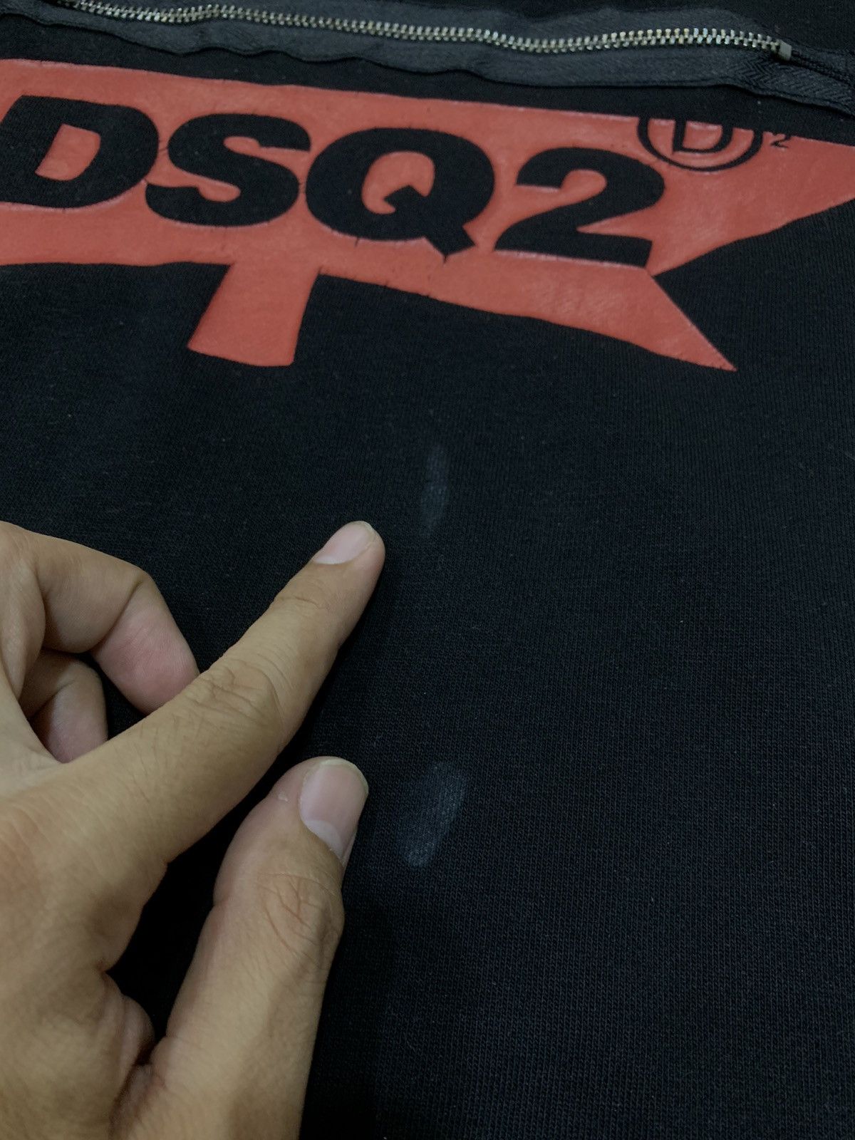 Dsquared2 DSQ2 BIG LOGO SWEATSHIRT Size US S / EU 44-46 / 1 - 7 Thumbnail
