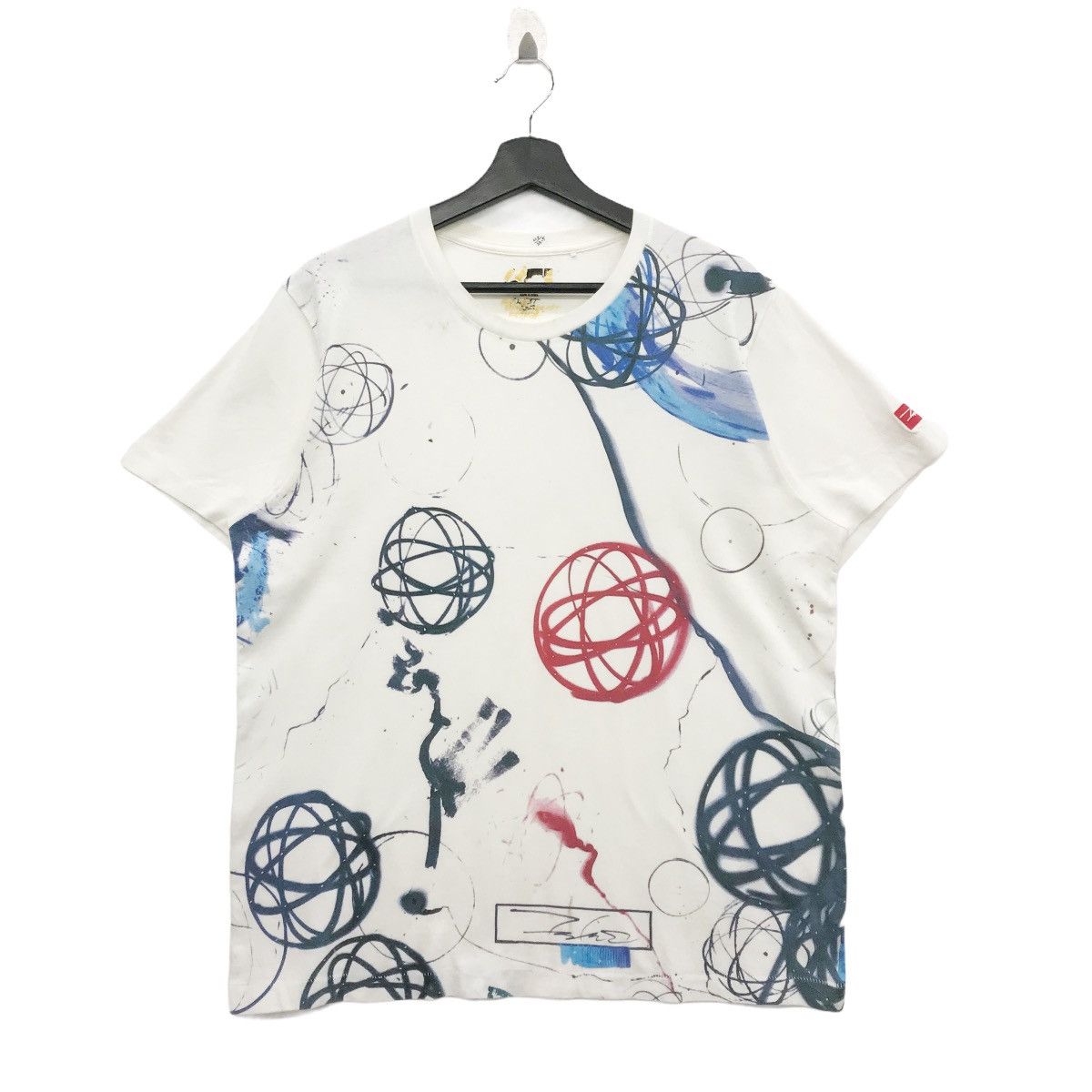 Futura × Japanese Brand × Uniqlo FUTURA OVERPRINT by Uniqlo men Tshirt Size US L / EU 52-54 / 3 - 1 Thumbnail