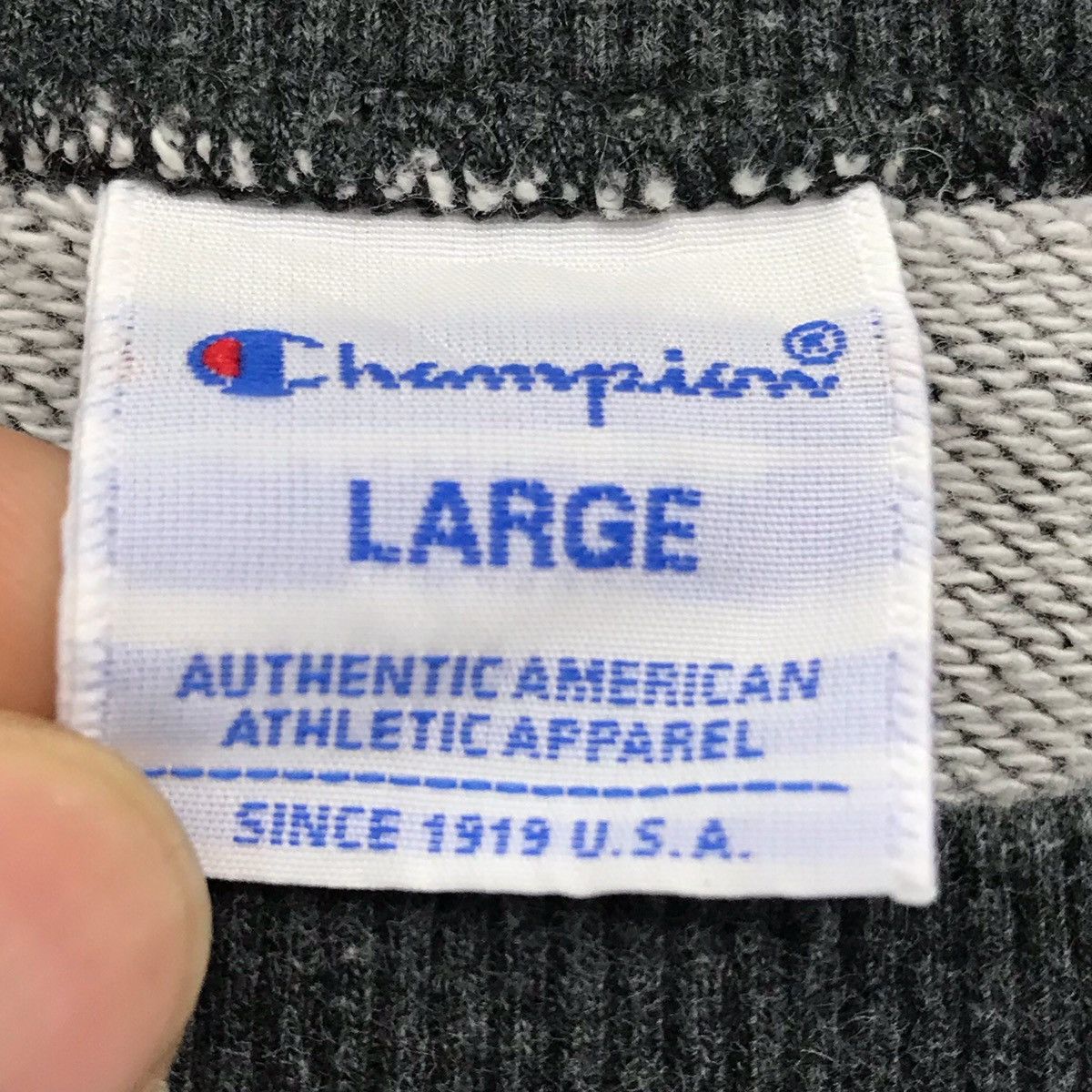 Champion × Japanese Brand Vintage Champion Sweatshirt Champion Crewneck Champion Size US S / EU 44-46 / 1 - 7 Thumbnail