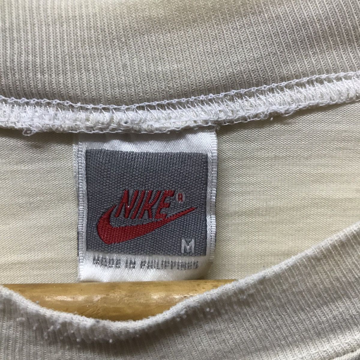 Nike × Vintage Vintage 90’s Nike Crew Neck Nike Shirt Nike Big Logo Swoosh Size US M / EU 48-50 / 2 - 7 Thumbnail