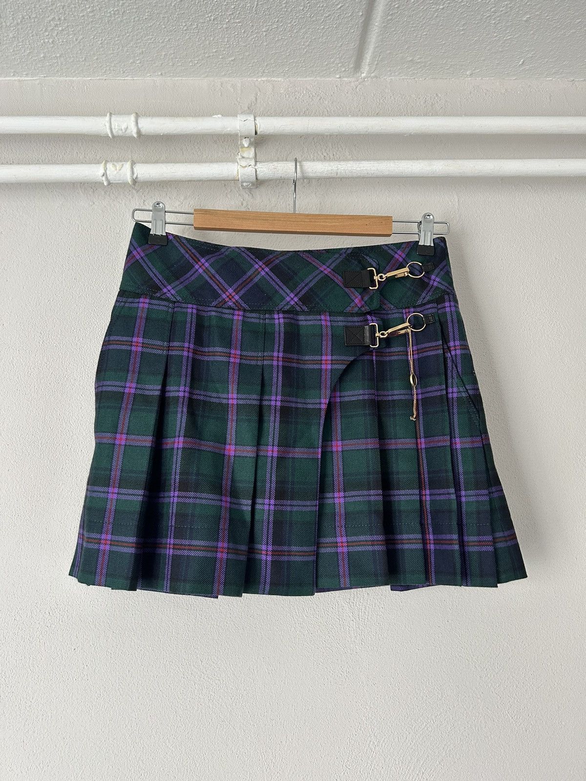 Gucci FW2009 Side Pleat Mini Skirt Size 27" / US 4 / IT 40 - 1 Thumbnail