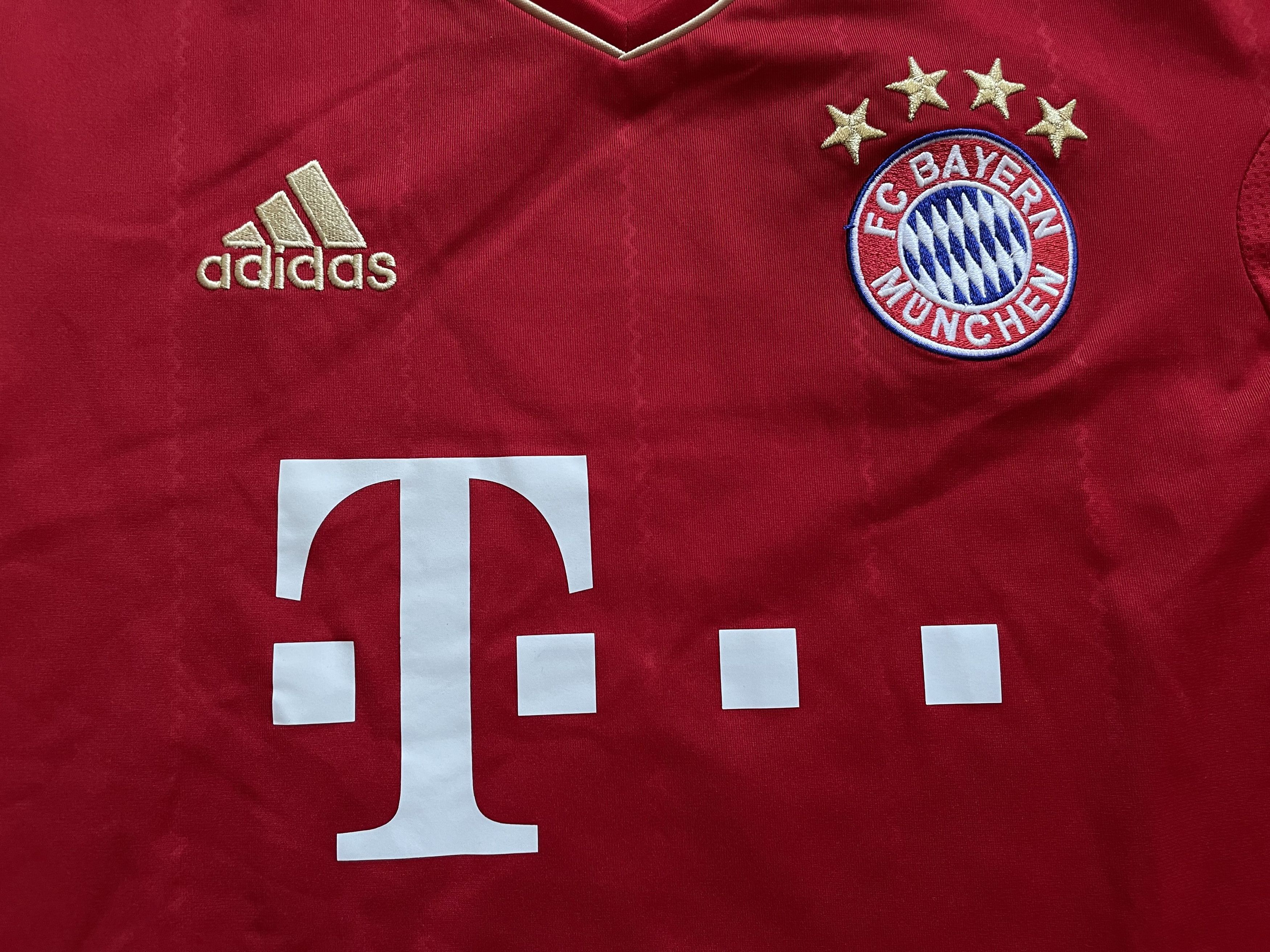 Adidas Bayern Munich #8 Martinez football shirt 2011 Jersey Tee Size US M / EU 48-50 / 2 - 3 Thumbnail
