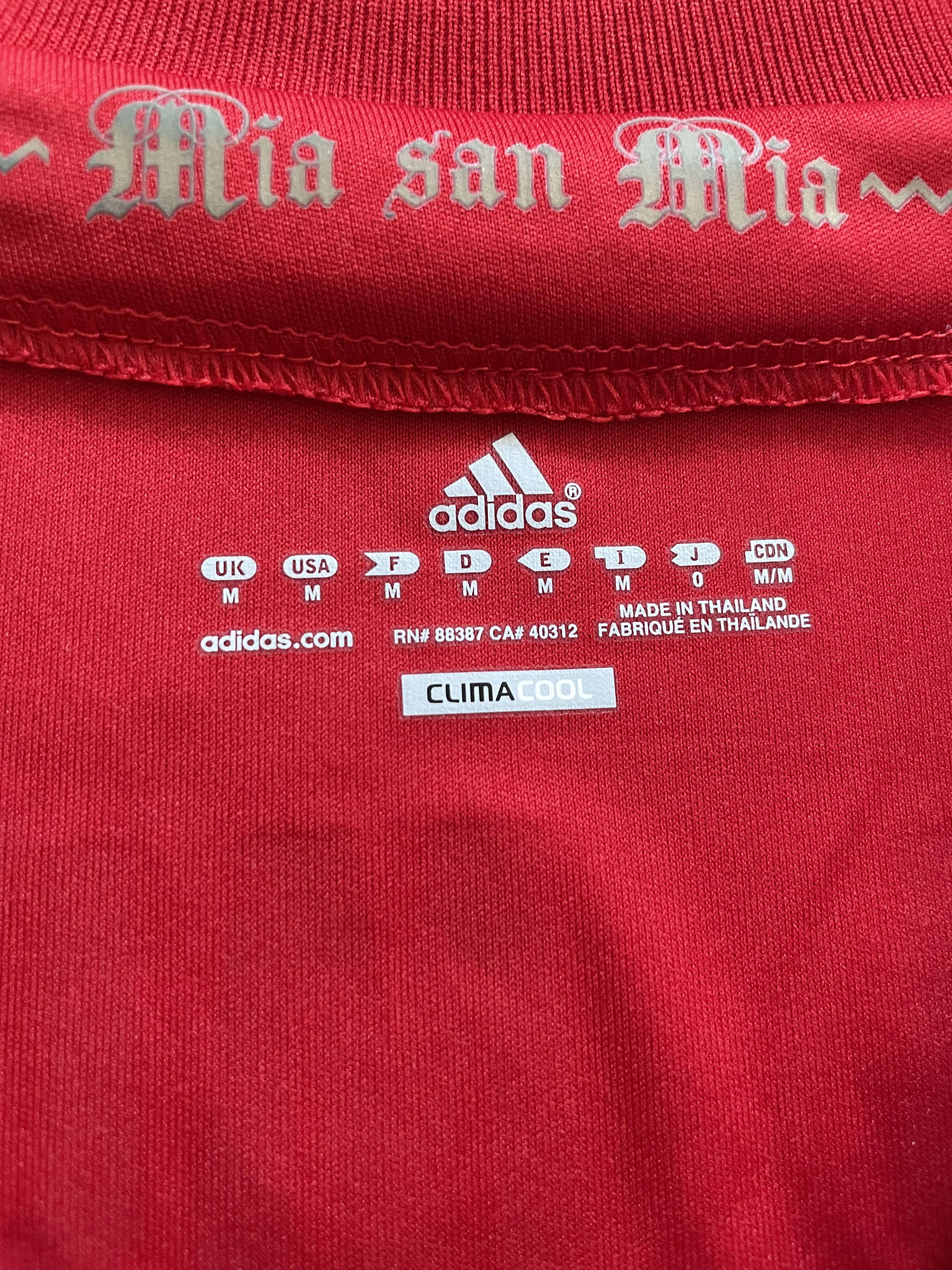 Adidas Bayern Munich #8 Martinez football shirt 2011 Jersey Tee Size US M / EU 48-50 / 2 - 4 Thumbnail