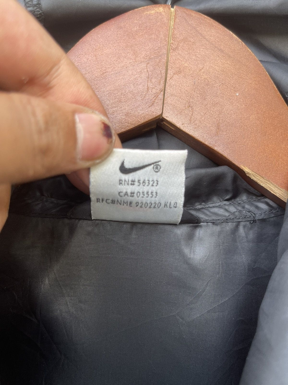 Nike Vintage 90s Nike Light Jacket Size US L / EU 52-54 / 3 - 4 Thumbnail
