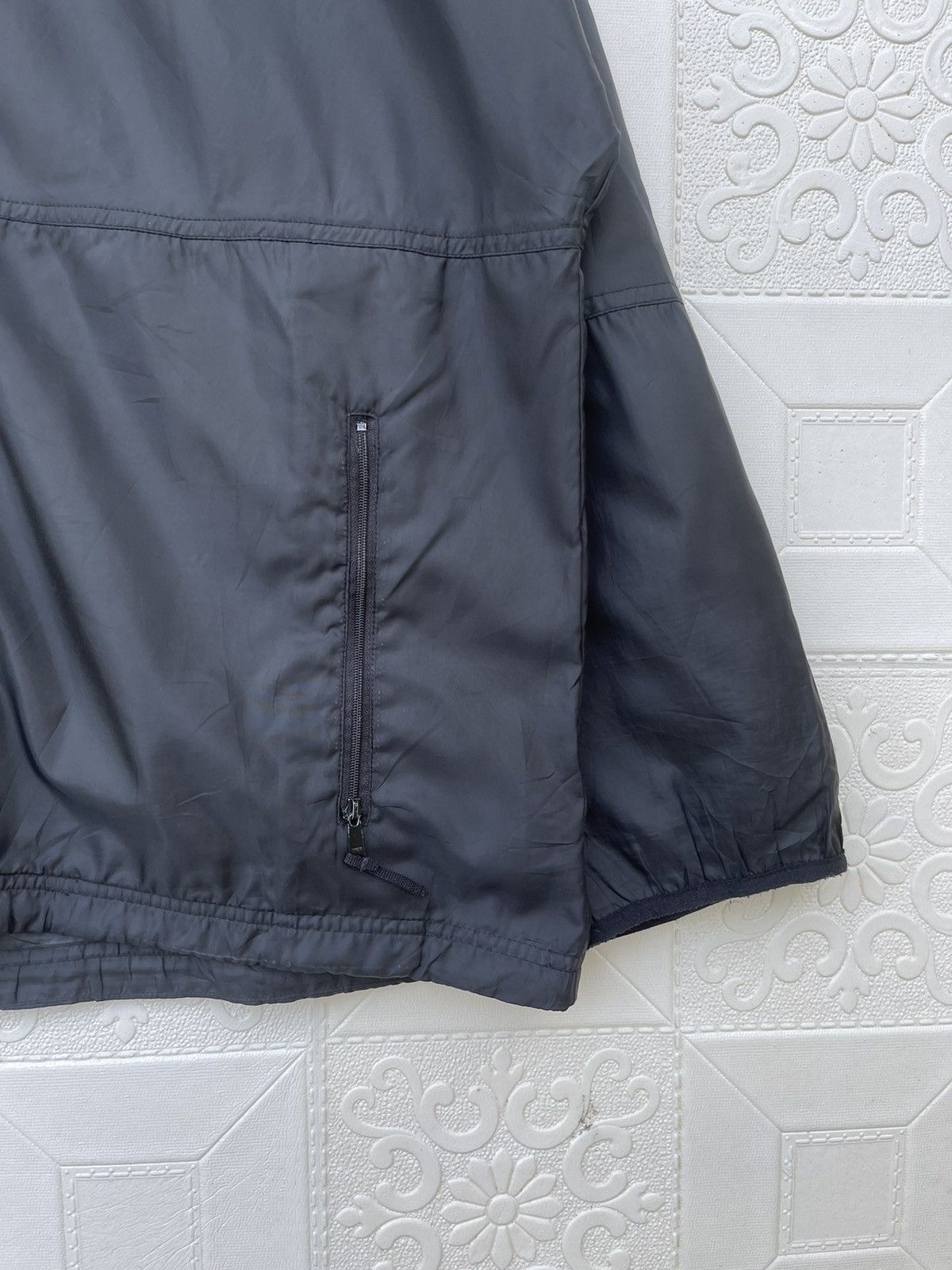Nike Vintage 90s Nike Light Jacket Size US L / EU 52-54 / 3 - 7 Thumbnail