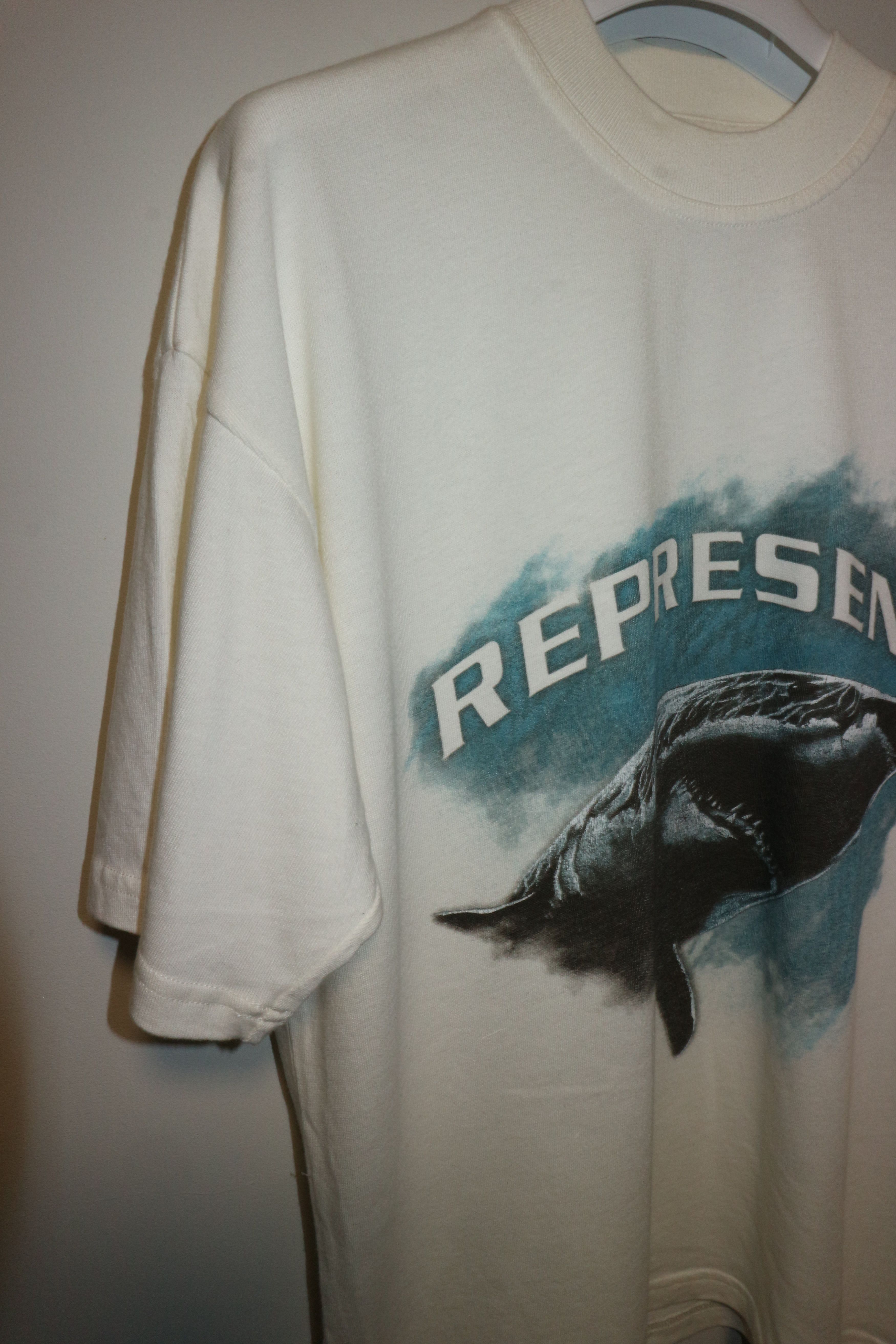 Represent Clo. SHARK PRINT T-SHIRT Size US M / EU 48-50 / 2 - 11 Thumbnail