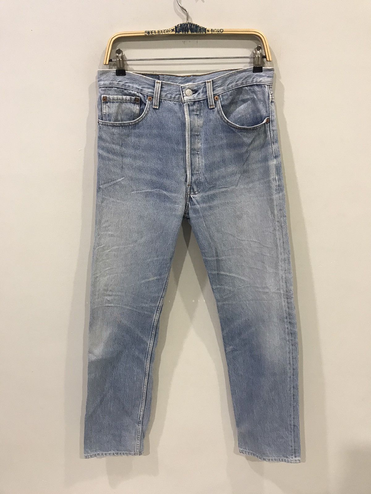 Image of Levis 501 Light Wash Denim in Faded Denim, Men's (Size 31)