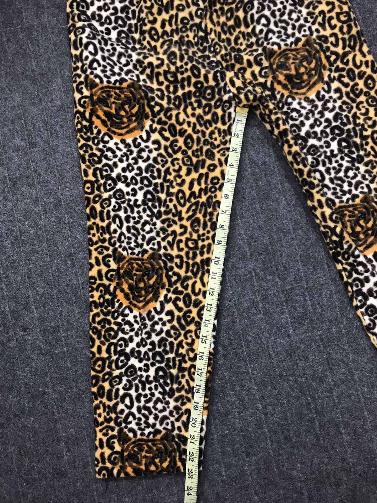Japanese Brand Sleeping Pant Leopard Art Jogger Ken Boy Pants Stretchable Size 30" / US 8 / IT 44 - 7 Thumbnail