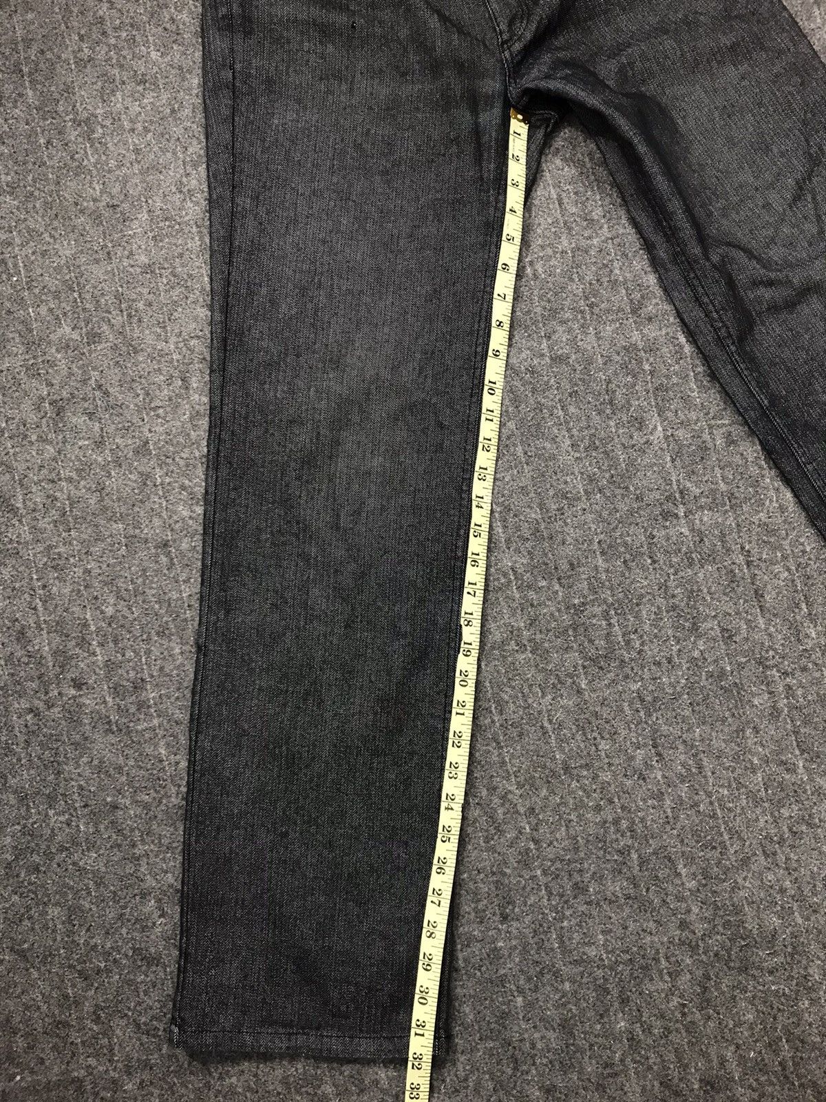 Japanese Brand A.V.V Homme Black Denim Jeans Regular Fit Cut Size 30 Size US 30 / EU 46 - 9 Thumbnail
