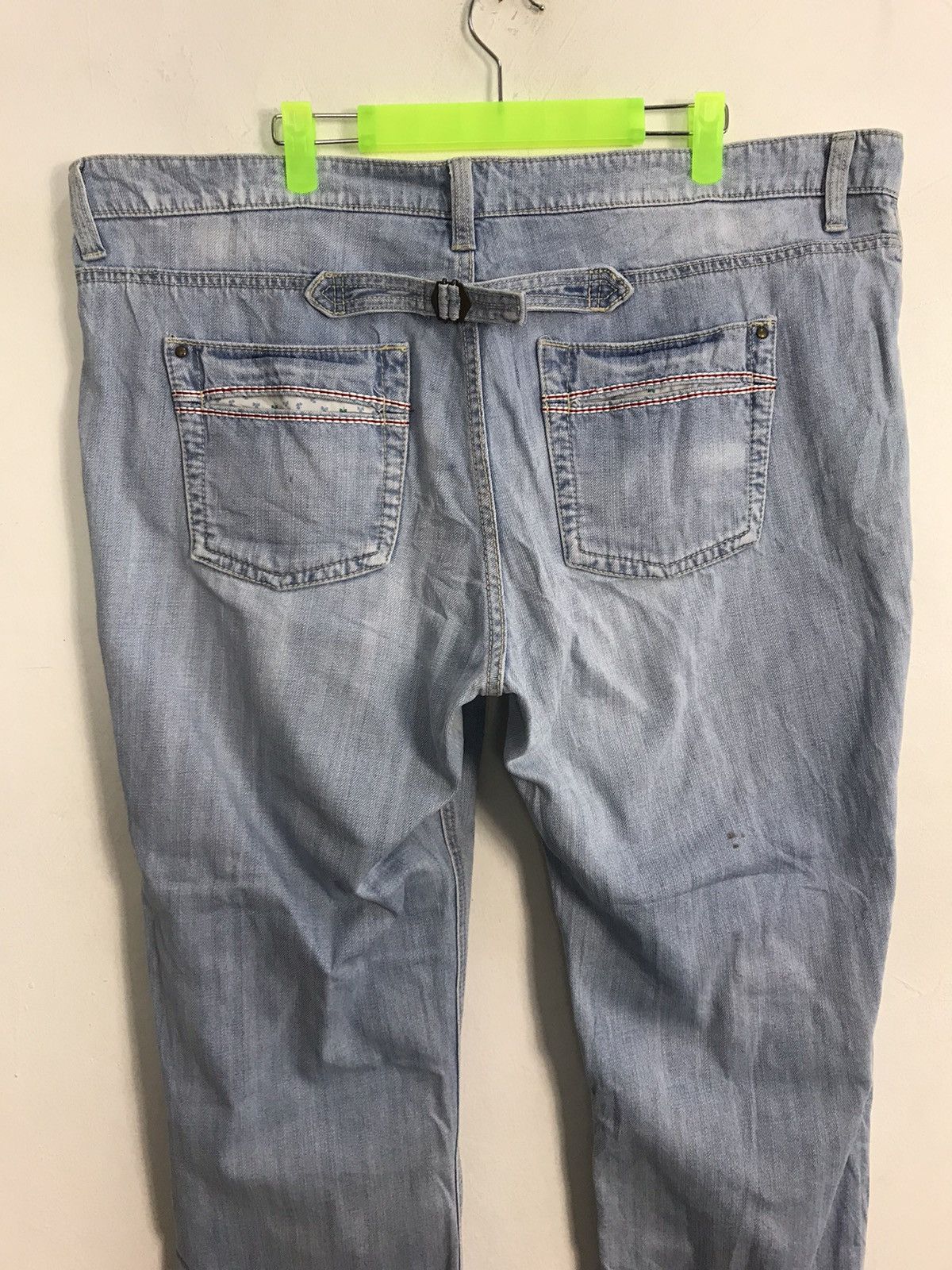 Japanese Brand × Vintage Uniqlo Jeans Light Indigo Straight Cut Style Design Size 42 Size US 40 / EU 56 - 6 Thumbnail
