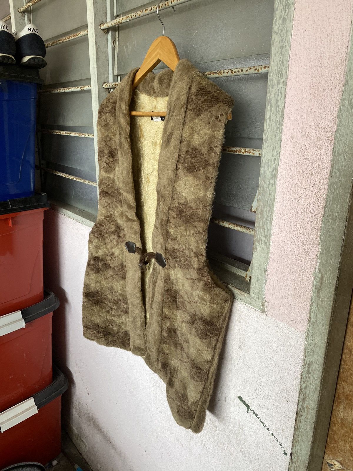 Japanese Brand ⚡️Steals⚡️ Japanese Traditional Faux Fur Vest Size US M / EU 48-50 / 2 - 3 Thumbnail