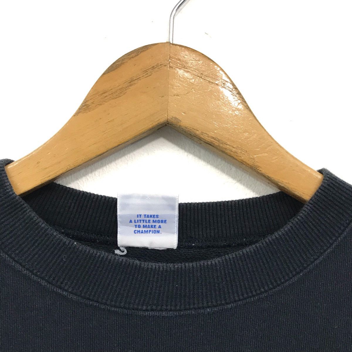 Champion × Vintage Vintage Champion Sweatshirt Crewneck Embroidery Champion Size US S / EU 44-46 / 1 - 6 Thumbnail