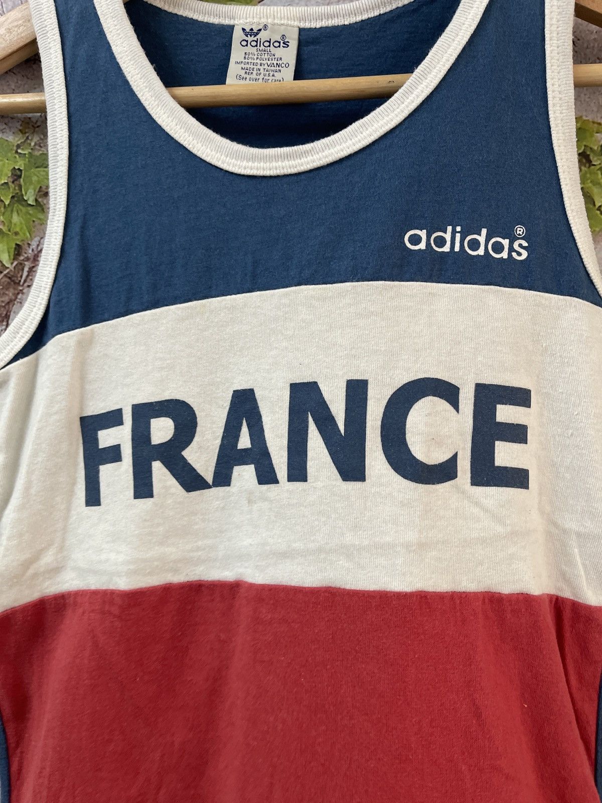 ヴィンテージadidasタンクトップmade in France