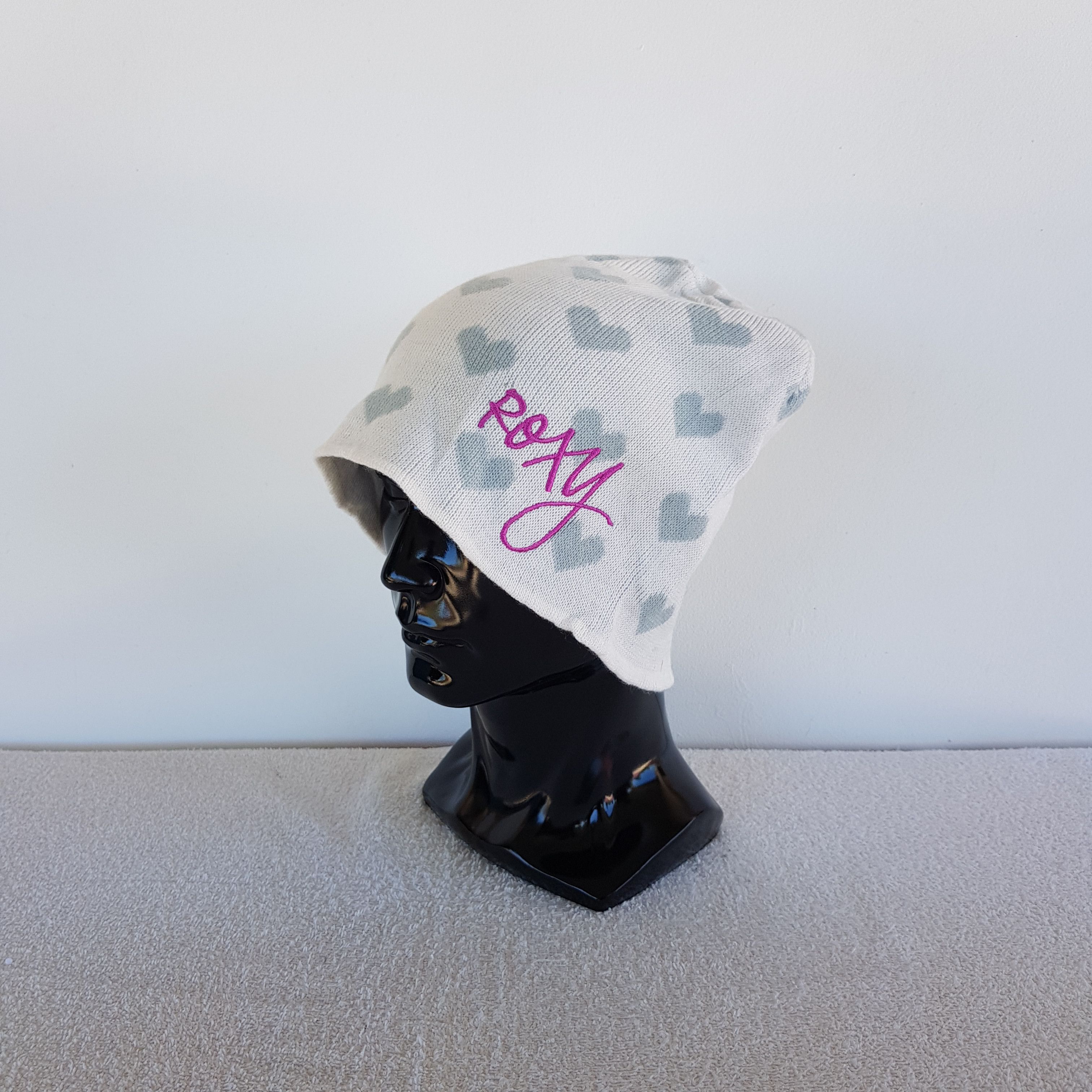 Japanese Brand Vintage Roxy Beanie Snow Cap Hats - AC10767. Size ONE SIZE - 1 Thumbnail