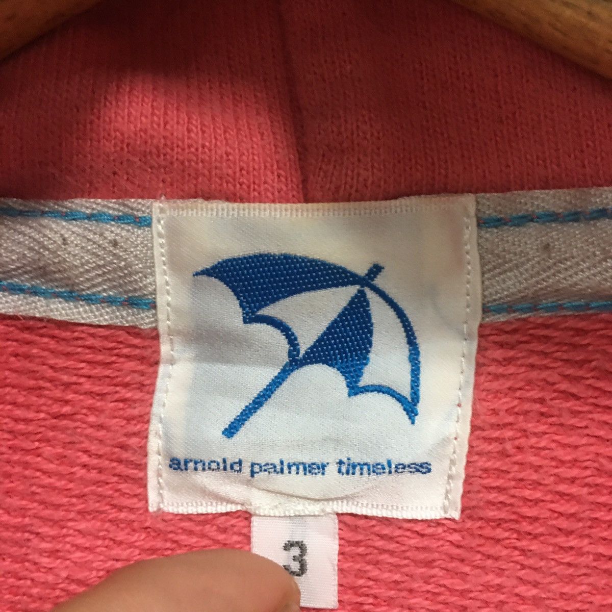 Japanese Brand × Vintage Arnold Palmer Hoodie Sweatshirt BigLogo Spell Arnold Palmer Size US S / EU 44-46 / 1 - 9 Thumbnail