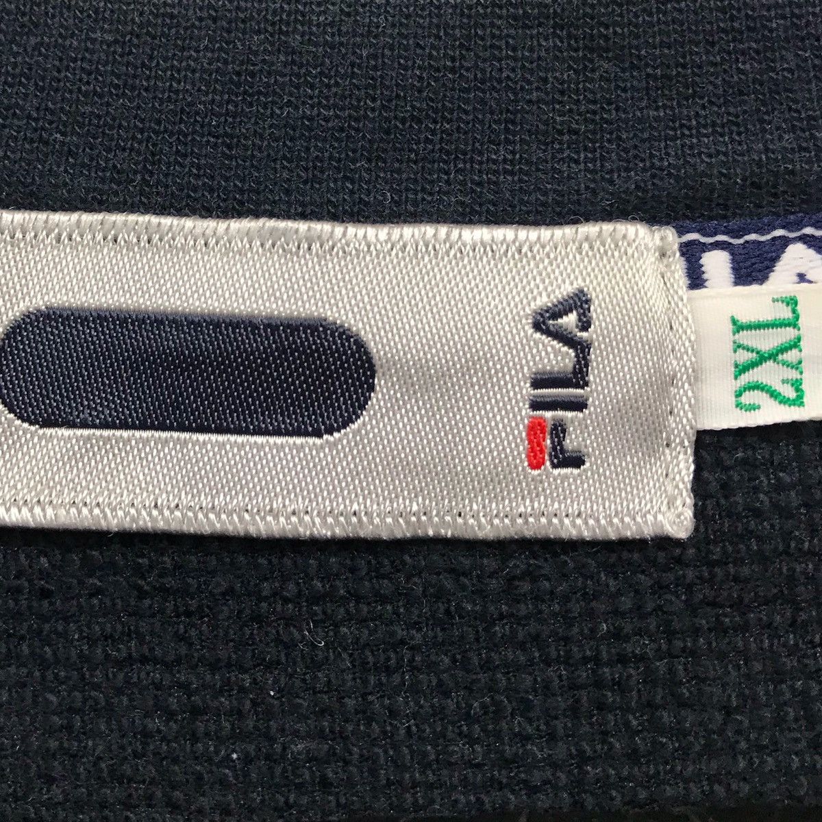 Fila × Japanese Brand × Vintage Vintage Fila Sweatshirt Biglogo Fila Crewneck Embroidery Size US L / EU 52-54 / 3 - 11 Thumbnail
