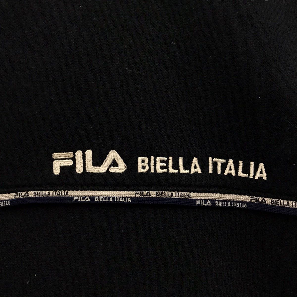 Fila × Japanese Brand × Vintage Vintage Fila Sweatshirt Biglogo Fila Crewneck Embroidery Size US L / EU 52-54 / 3 - 6 Thumbnail