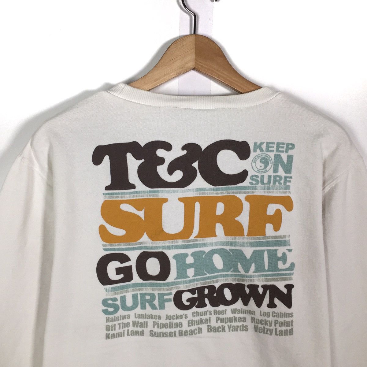 Vintage Vintage T&C Surf Sweatshirt Biglogo Hawaii Size US S / EU 44-46 / 1 - 5 Thumbnail