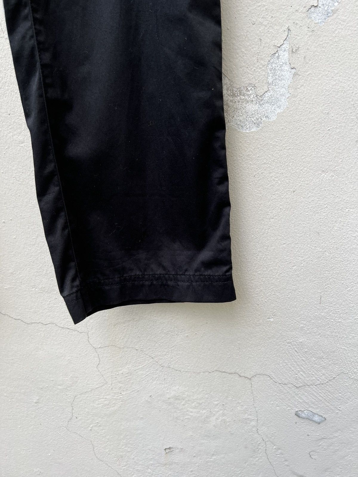 Neil Barrett Neil Barret Stretchable Black Cargo Trouser Pant Size US 32 / EU 48 - 13 Thumbnail