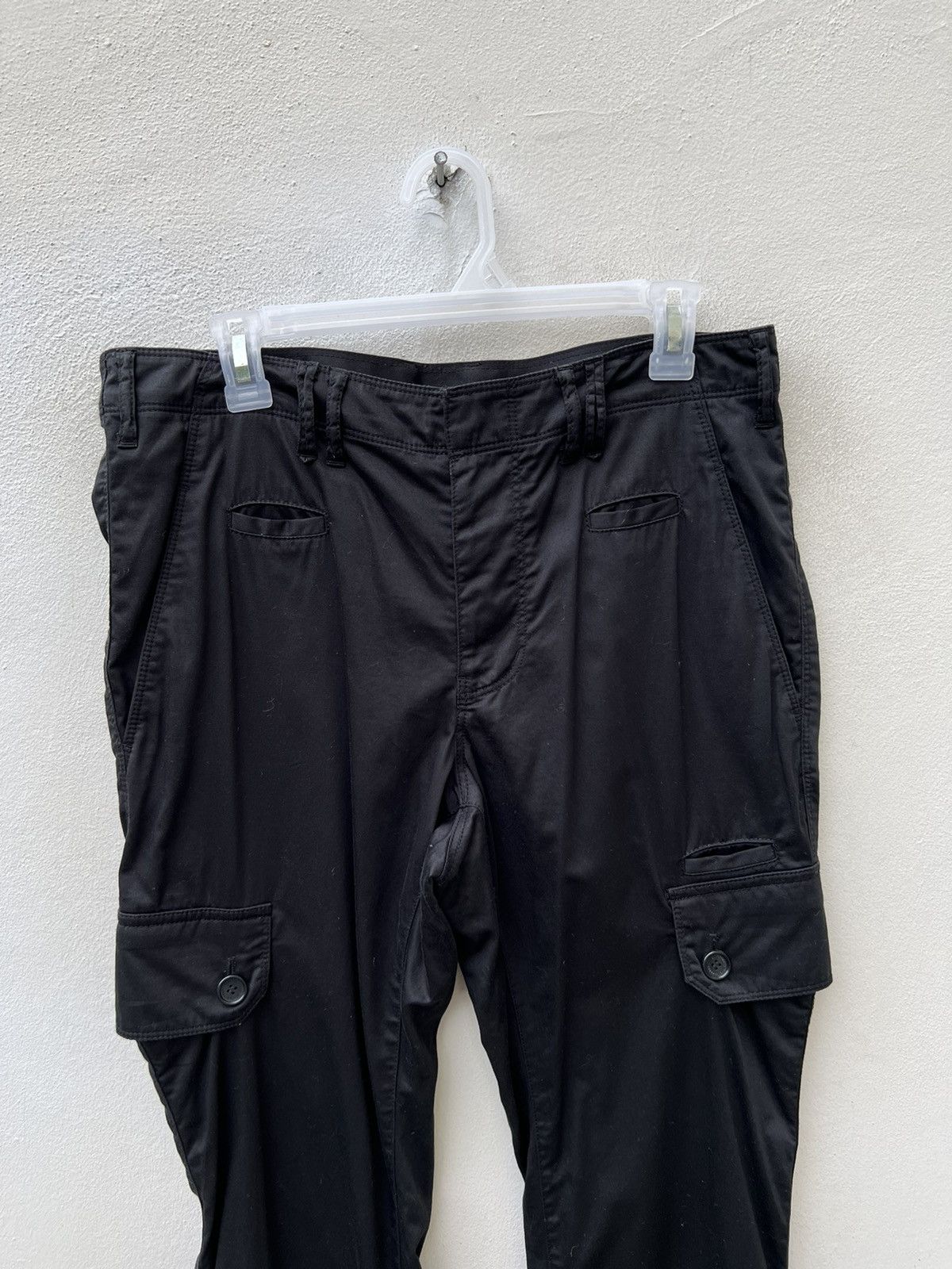 Neil Barrett Neil Barret Stretchable Black Cargo Trouser Pant Size US 32 / EU 48 - 7 Thumbnail