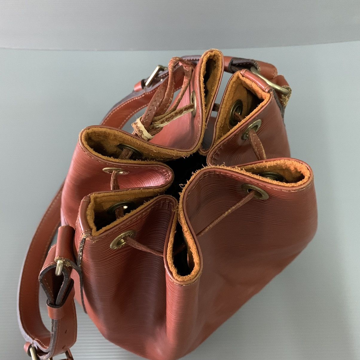 Louis Vuitton Louis Vuitton Epi Leather Petit Noe Size ONE SIZE - 4 Thumbnail