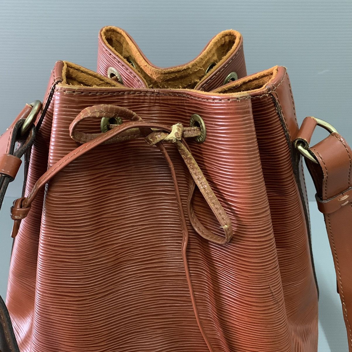 Louis Vuitton Louis Vuitton Epi Leather Petit Noe Size ONE SIZE - 8 Thumbnail