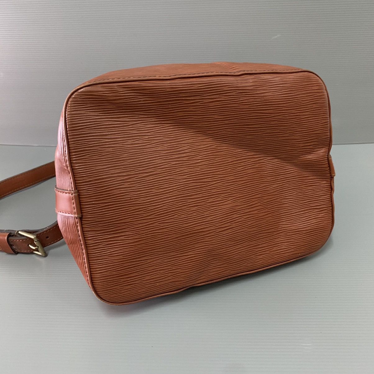 Louis Vuitton Louis Vuitton Epi Leather Petit Noe Size ONE SIZE - 7 Thumbnail