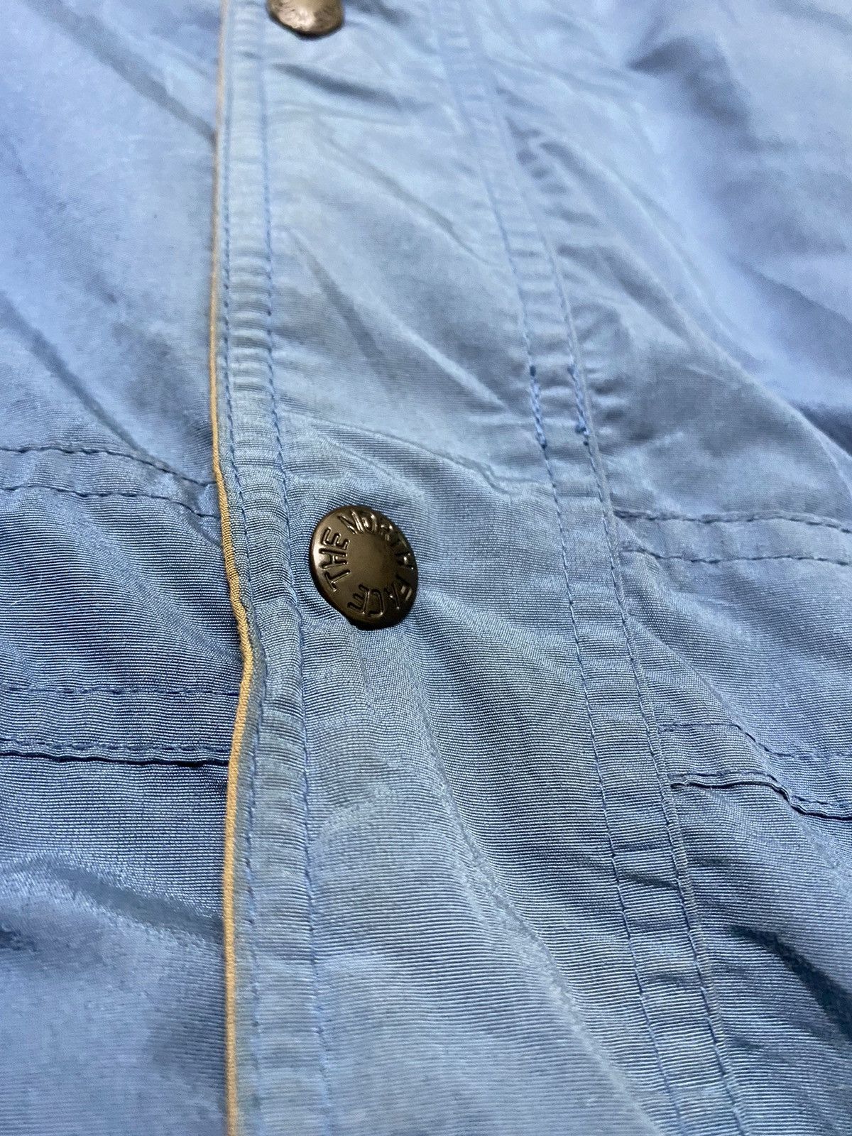 The North Face Vintage The North Face Puffer Jacket Small Logo Design Size US L / EU 52-54 / 3 - 7 Thumbnail