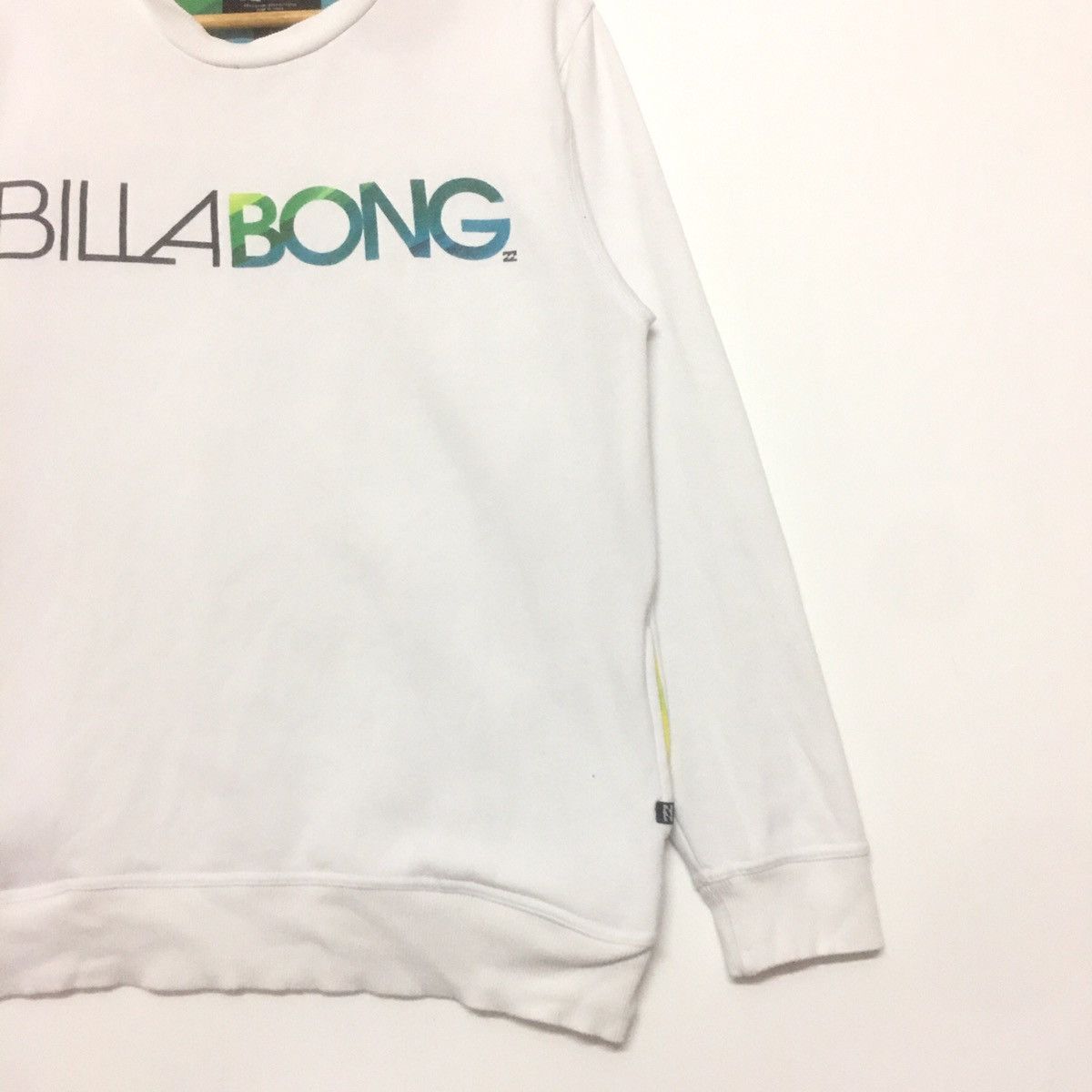 Billabong Vintage Billabong Sweatshirt Crewneck BigLogo Spellout Size US M / EU 48-50 / 2 - 4 Thumbnail