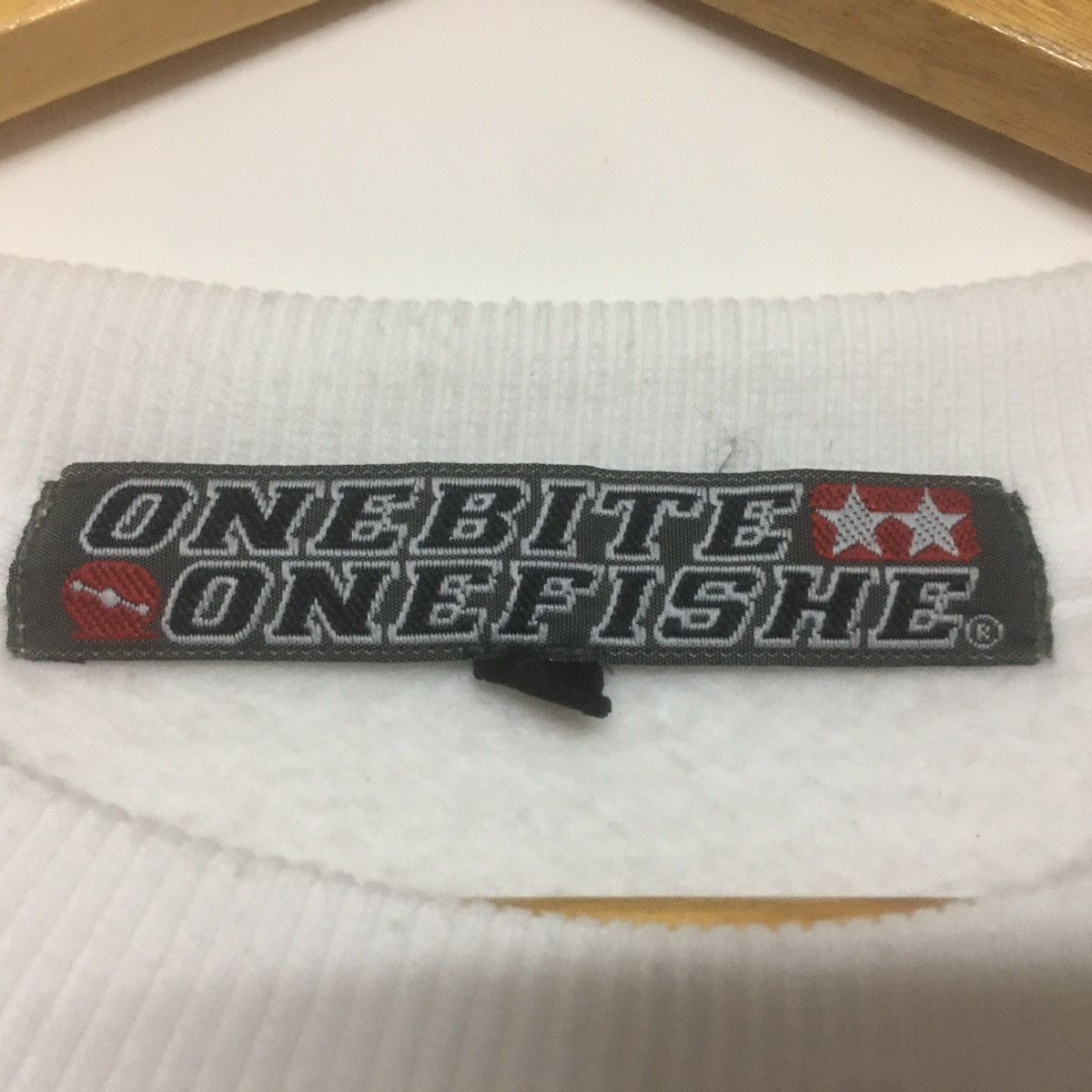 Other Vintage One Bite One Fishe Sweatshirt Crewneck BigLogo Size US M / EU 48-50 / 2 - 11 Thumbnail