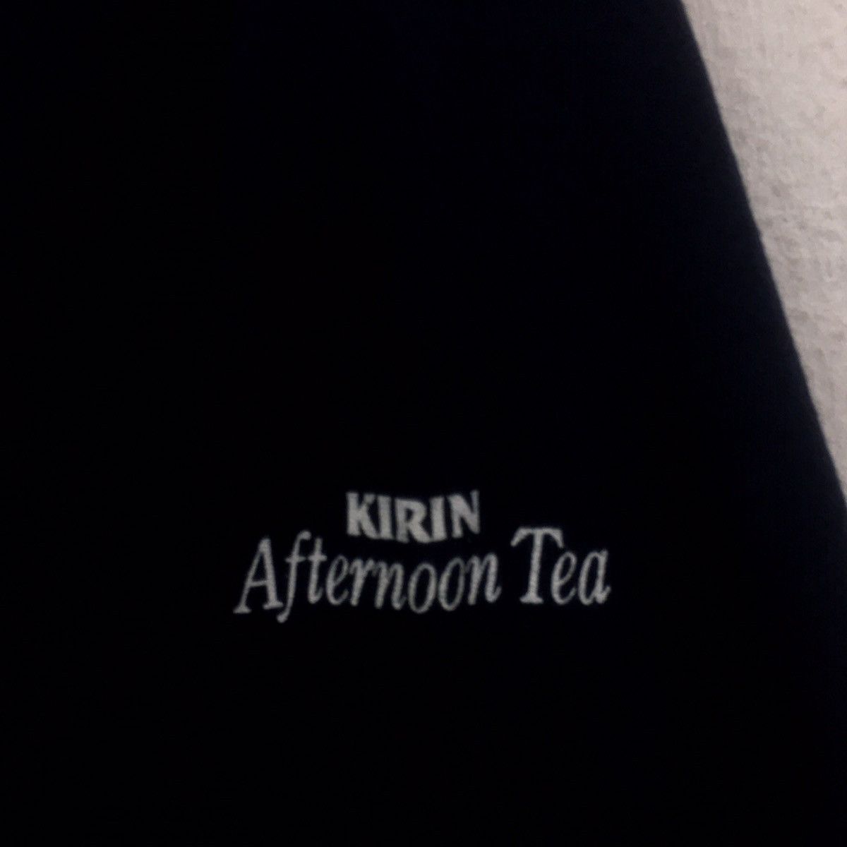 Fruit Of The Loom × Vintage Vintage 90s Plain Sweatshirt Crewneck KIRIN Afternoon Tea Size US M / EU 48-50 / 2 - 2 Thumbnail