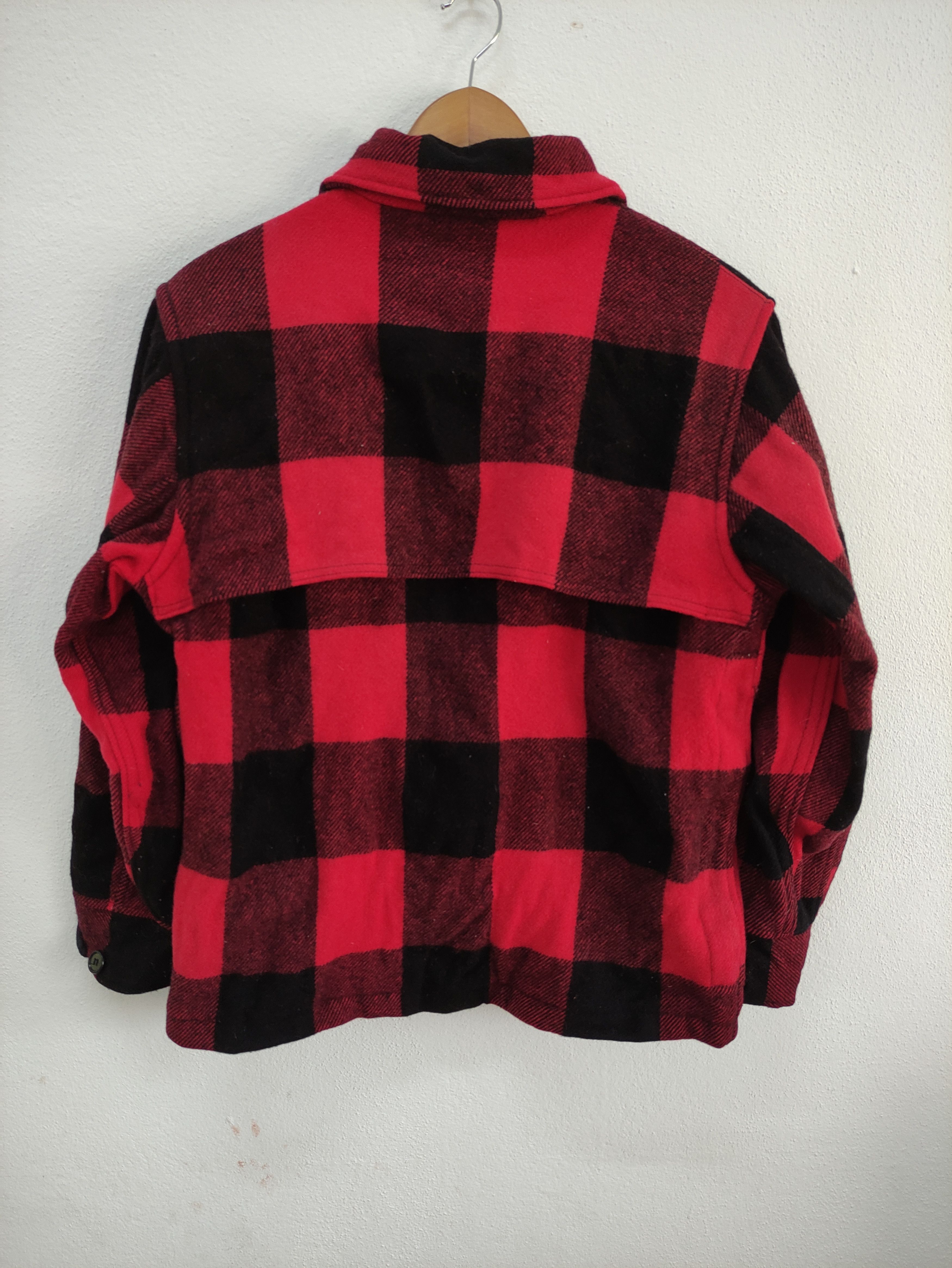 Vintage × Woolrich Woolen Mills Vintage Woolrich 60's Checkered Zip Up Wool Flannel Jacket Size US M / EU 48-50 / 2 - 2 Thumbnail
