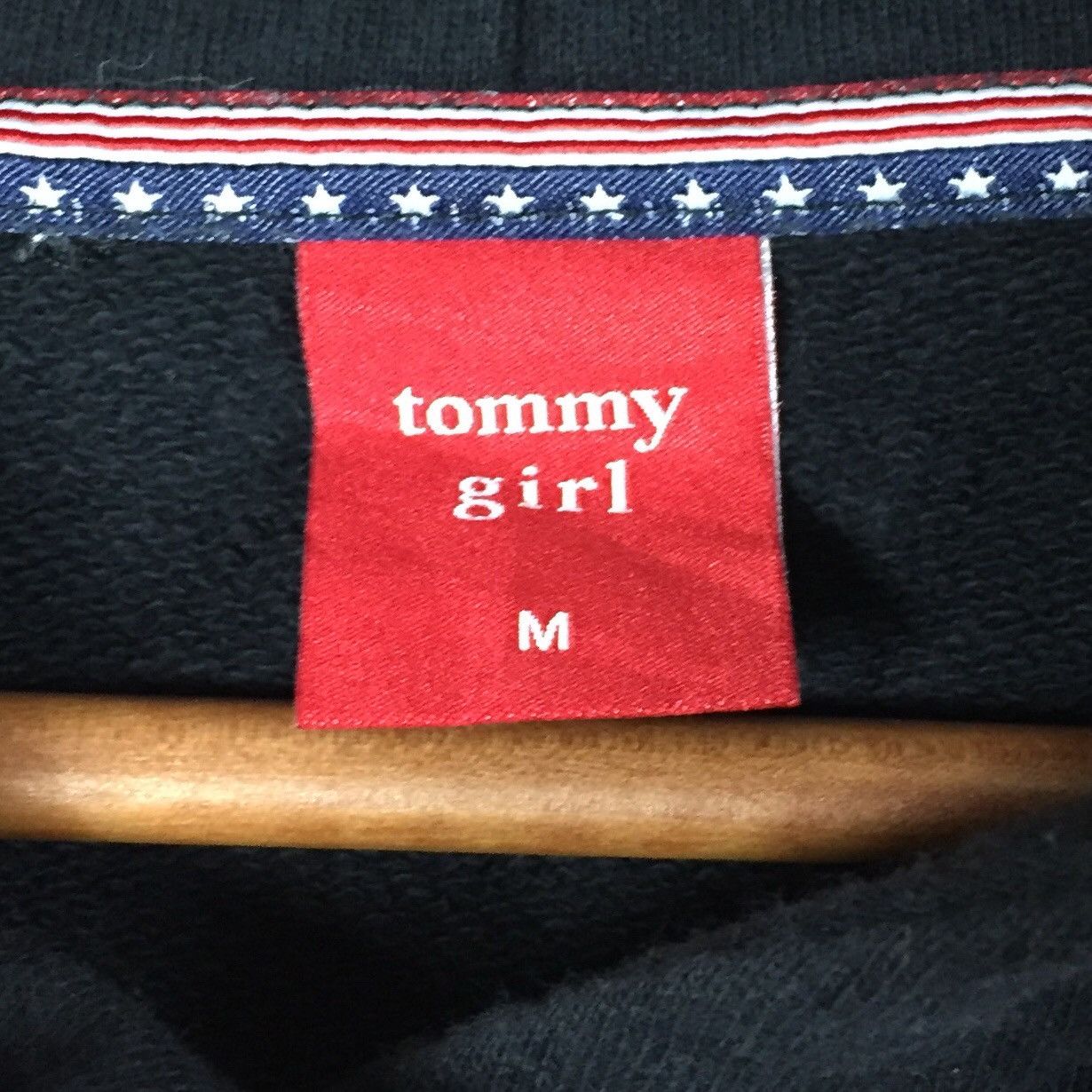 Tommy Hilfiger × Tommy Jeans Vintage Tommy Girl Hoodie Sweatshirt Spellout Tommy Girl 85 Size S / US 4 / IT 40 - 5 Thumbnail