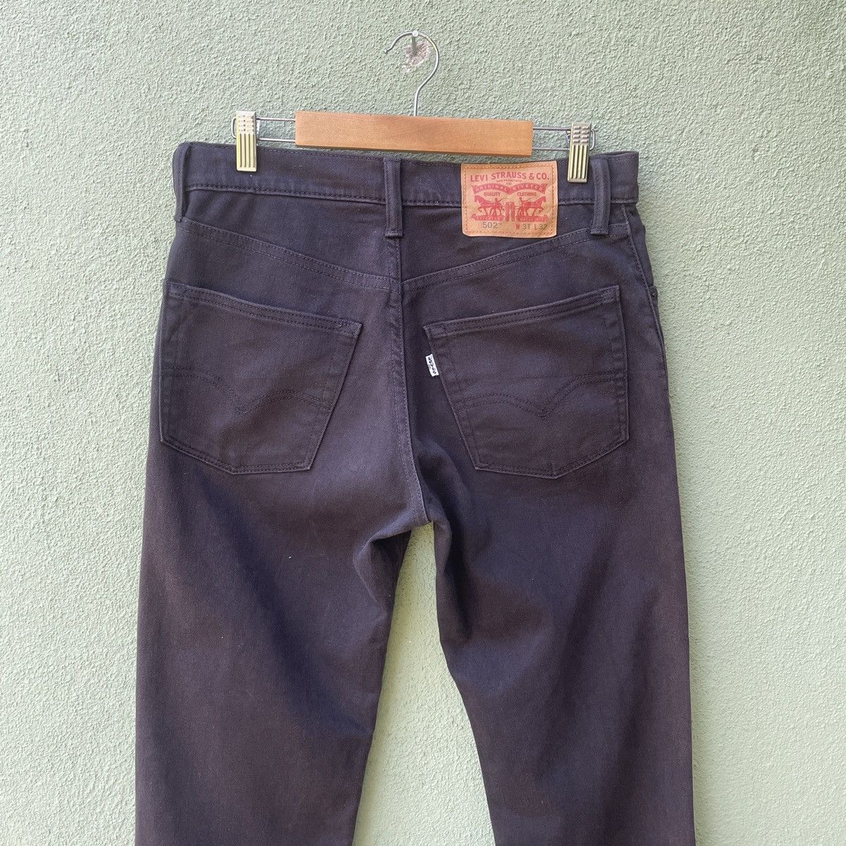 Levi's Vintage Levi’s 502 Five Pocket Black Denim Jeans Pants Size US 31 - 10 Thumbnail