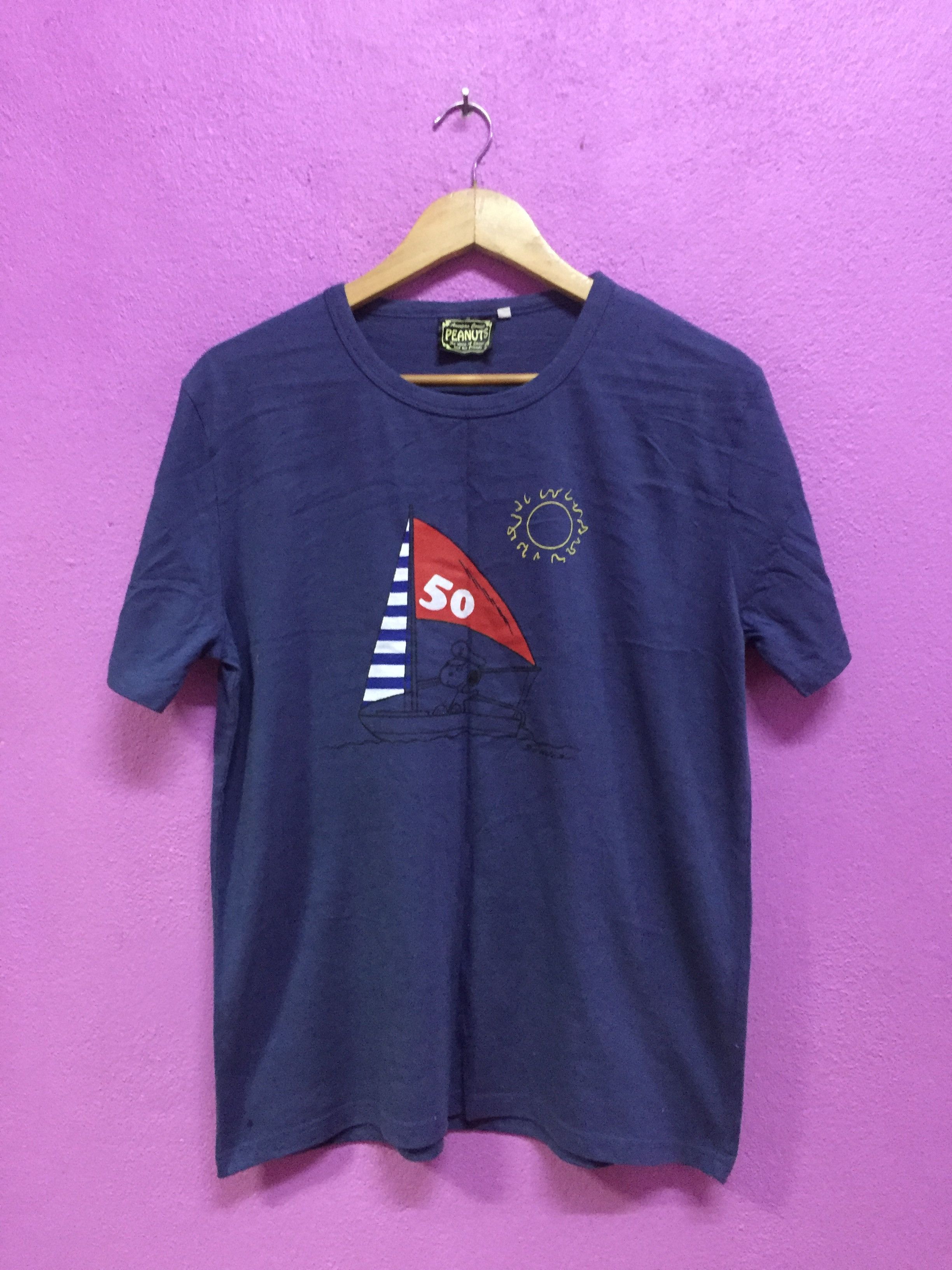 Peanuts Peanuts Snoopy T-Shirts Size US L / EU 52-54 / 3 - 1 Thumbnail