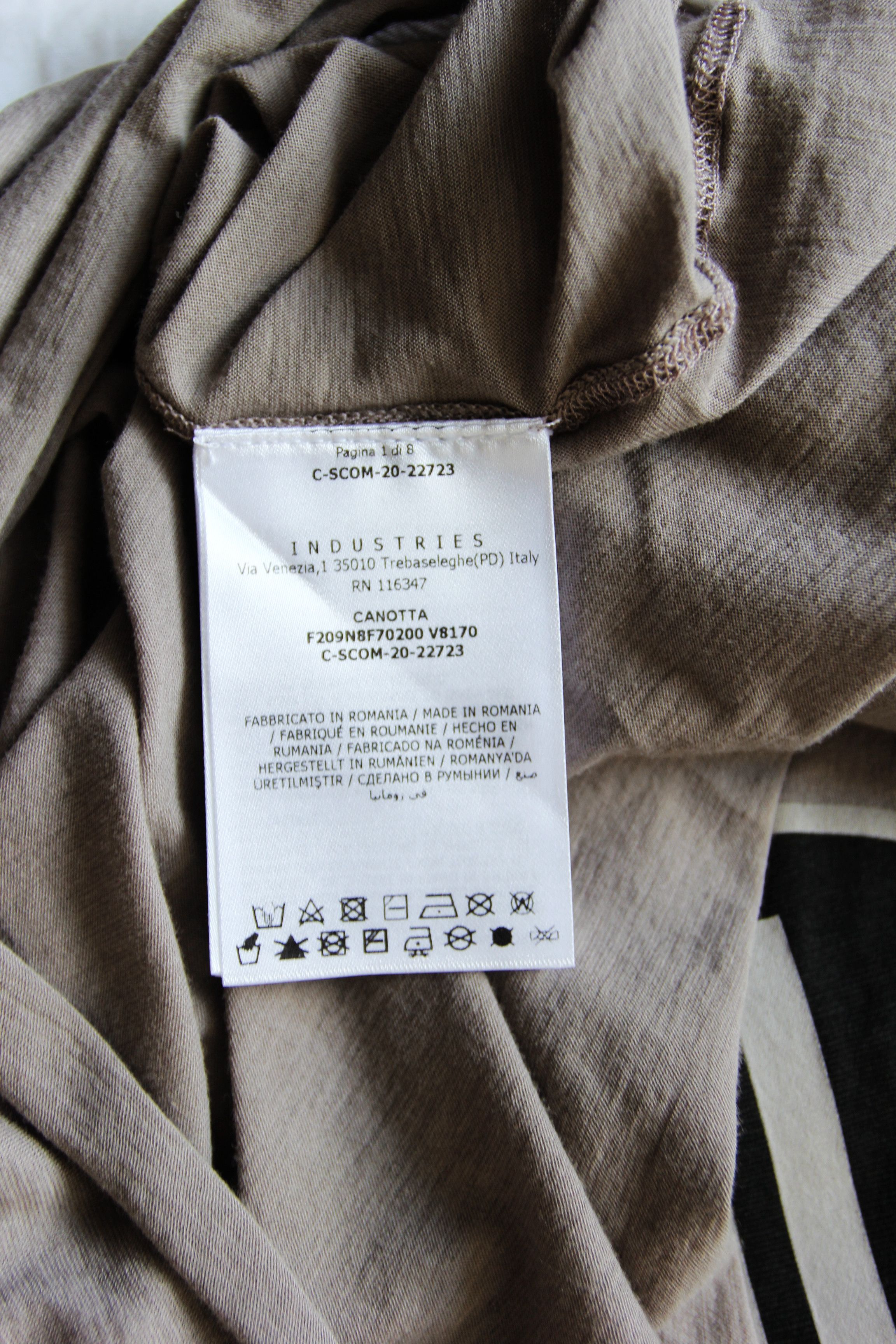 Moncler × Rick Owens BNWT AW20 RICK OWENS x MONCLER LOGO PRINT TANK TOP S Size US S / EU 44-46 / 1 - 10 Thumbnail