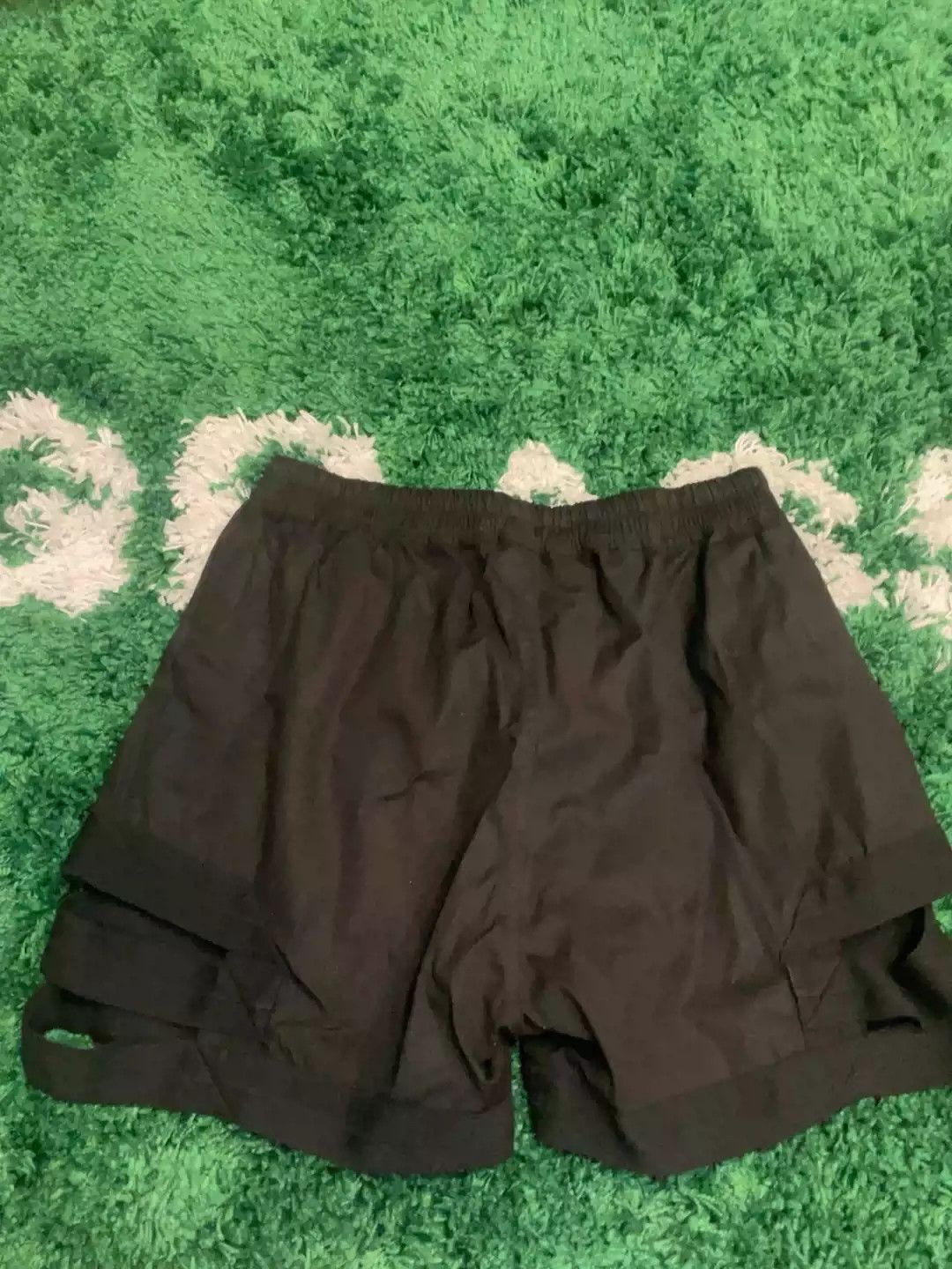 Rick Owens Rick Owens 22ss cutout shorts Size US 34 / EU 50 - 2 Thumbnail