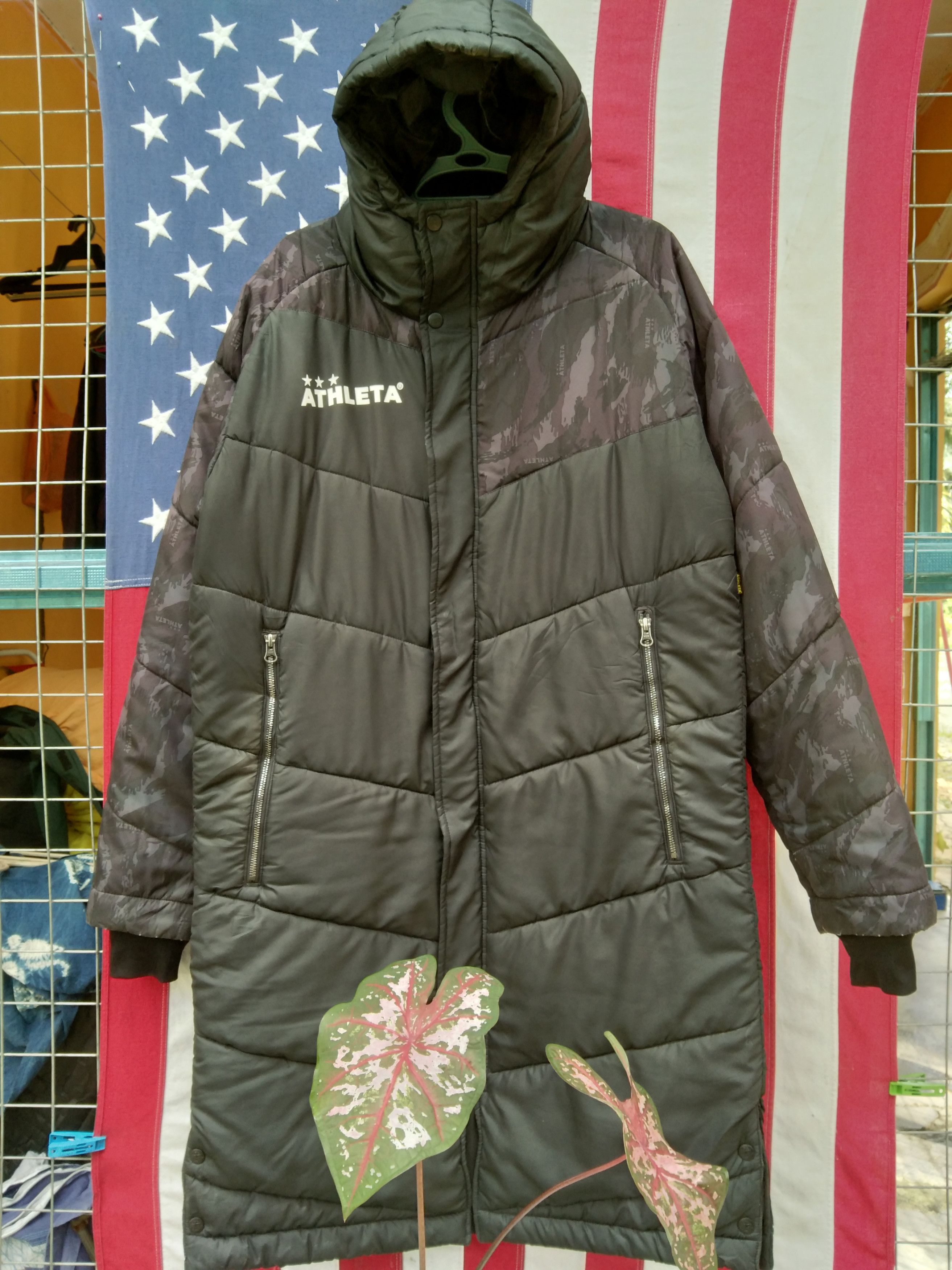 Sports Specialties ATHLETA HOODIE PARKA LONG JACKET Size US L / EU 52-54 / 3 - 2 Thumbnail