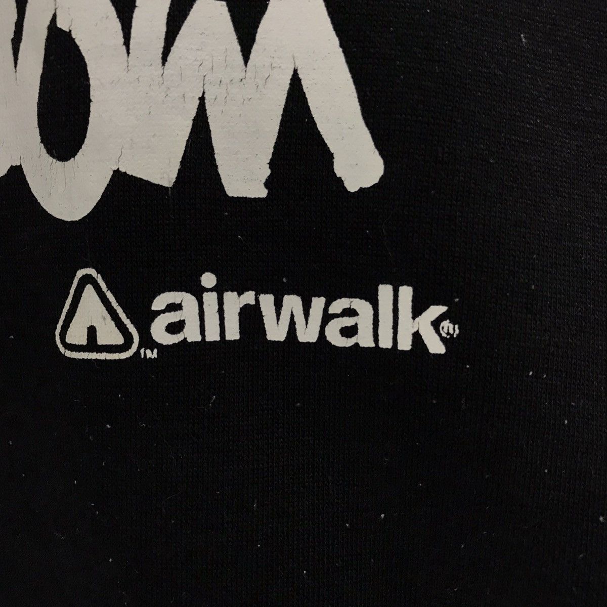 Airwalk × Vintage AIRWALK Sweatshirt Crewneck AIRWALK Authentic Boardwear Size US M / EU 48-50 / 2 - 5 Thumbnail