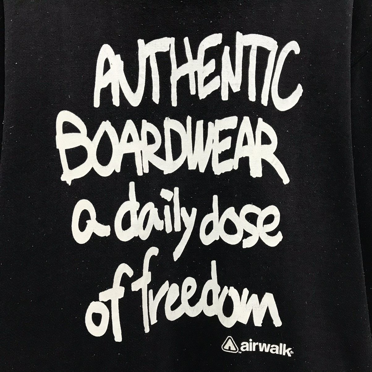 Airwalk × Vintage AIRWALK Sweatshirt Crewneck AIRWALK Authentic Boardwear Size US M / EU 48-50 / 2 - 3 Thumbnail