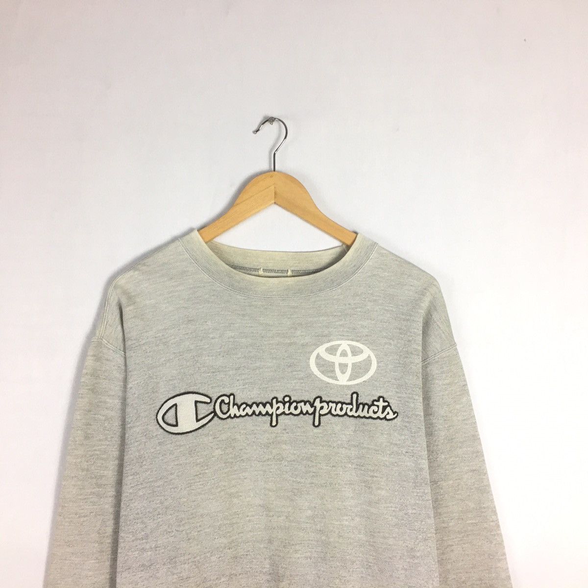 Champion × Vintage Vintage Champion Product Biglogo Champion Toyota Size US M / EU 48-50 / 2 - 5 Thumbnail