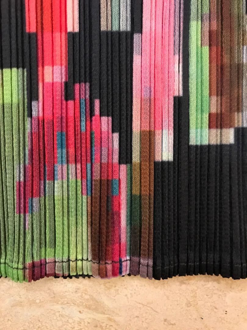 Pleats Please Issey Miyake Pleats Please Issey Miyake multicolor skirt Size 27" / US 4 / IT 40 - 3 Thumbnail
