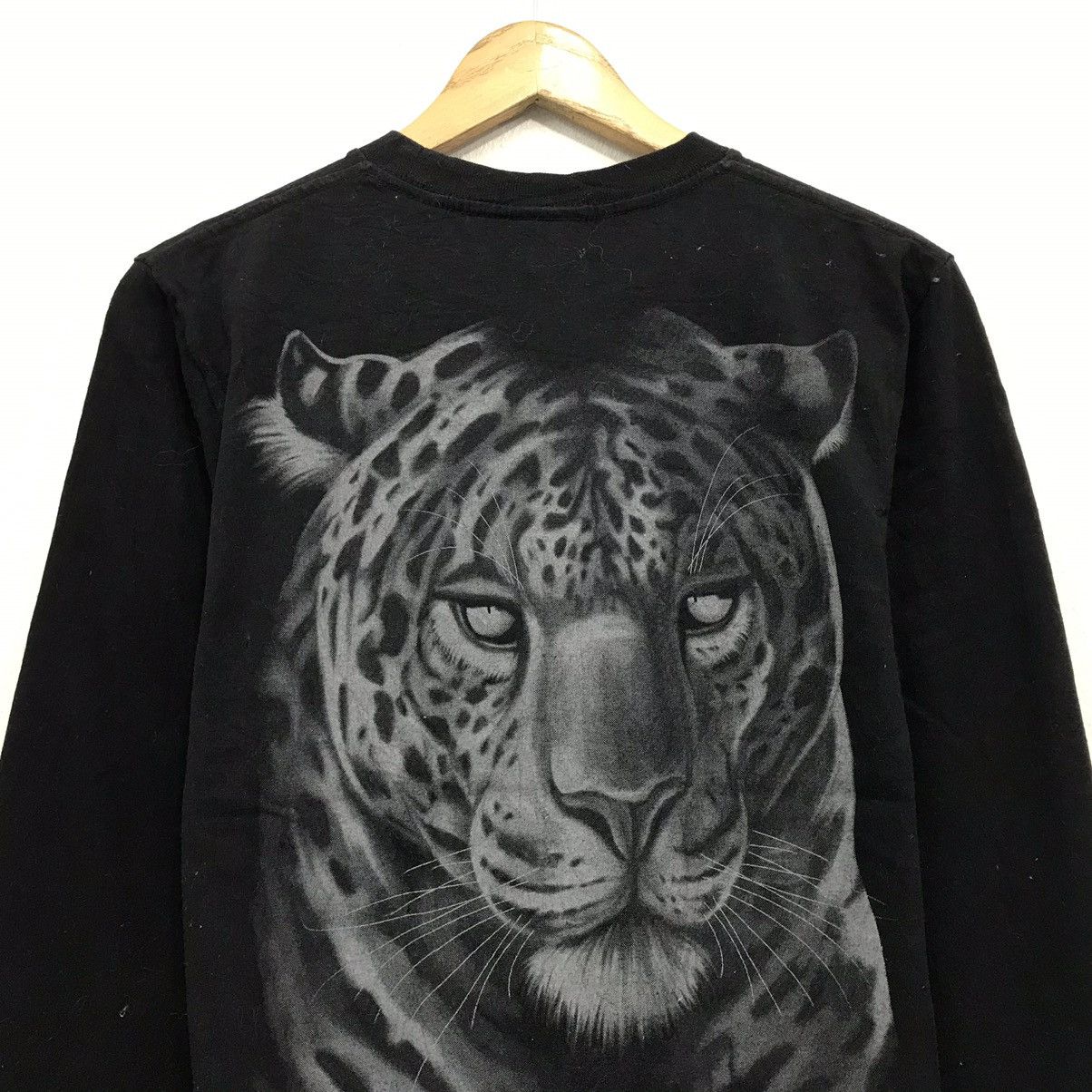 Japanese Brand Vintage Animals Sweatshirt Biglogo Tigers Size US M / EU 48-50 / 2 - 5 Thumbnail