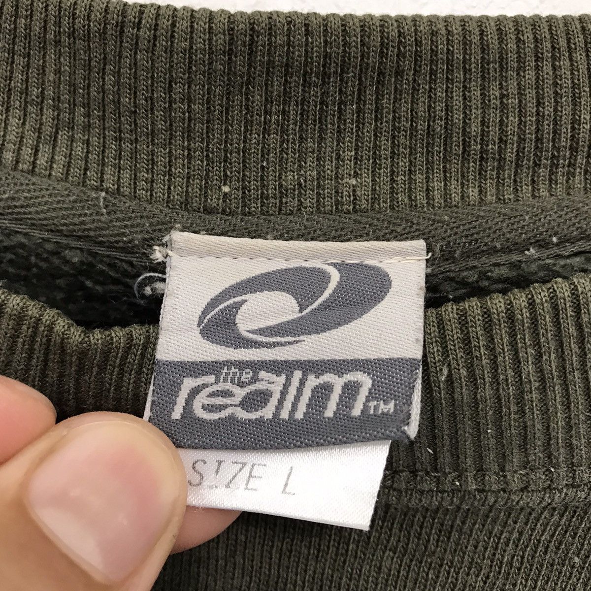 Vintage The Realm Sweatshirt Crewneck l Biglogo Spellout Surf Style Size US M / EU 48-50 / 2 - 8 Thumbnail