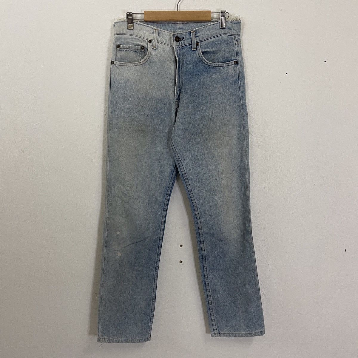 Vintage 90s Levis Distressed Denim Jeans