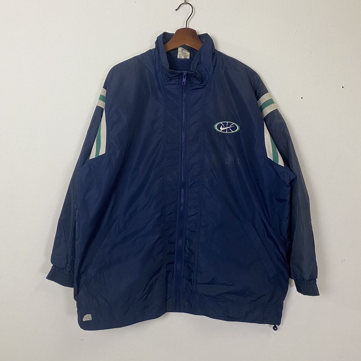 Nike vintage 90s nike windbreaker zipper jacket Size US XXL / EU 58 / 5 - 1 Thumbnail