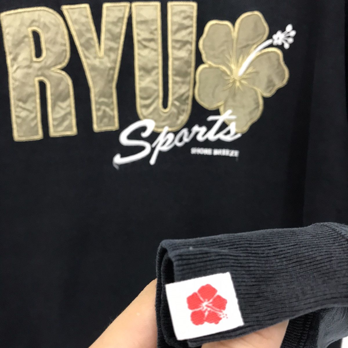 Japanese Brand Vintage RYU Sport Sweatshirt Big Logo Embroidery Size US M / EU 48-50 / 2 - 6 Thumbnail