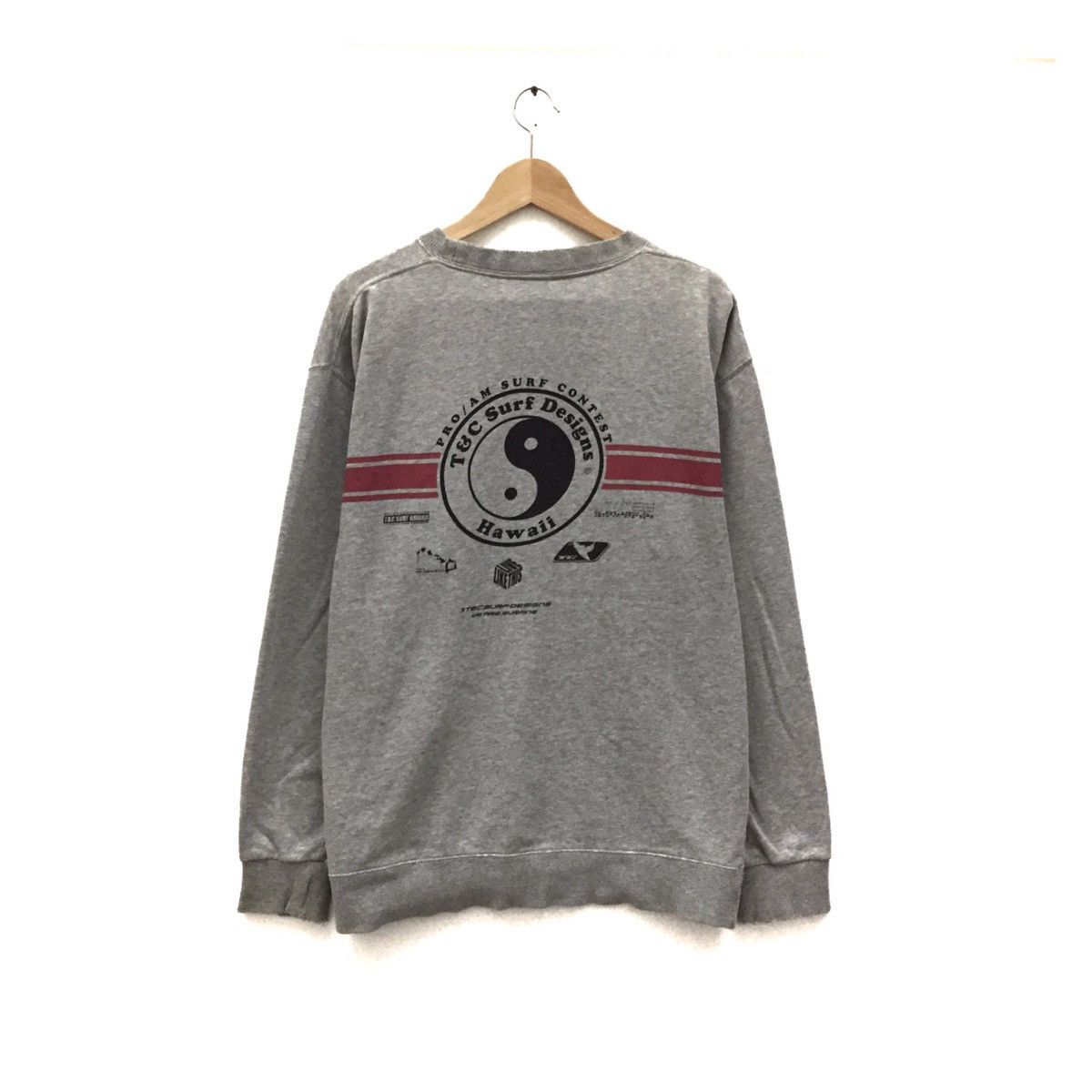 Vintage Vintage T&C Sweatshirt Crew Neck Big Logo Spellout Hawaii Size US L / EU 52-54 / 3 - 1 Thumbnail