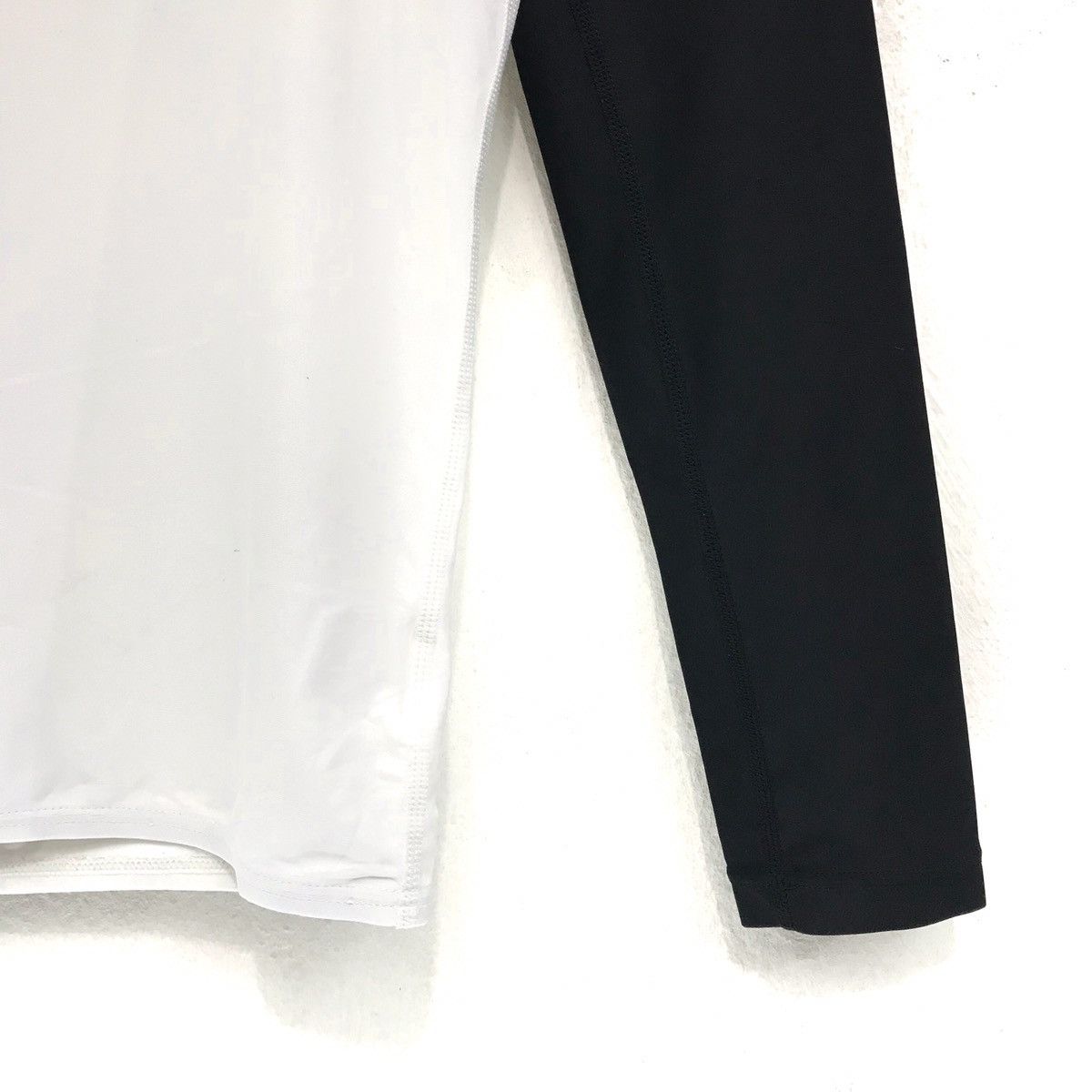 Billabong Billabong Allday Wave Pf Long Sleeves Rashguar Surfwear Size US S / EU 44-46 / 1 - 6 Thumbnail